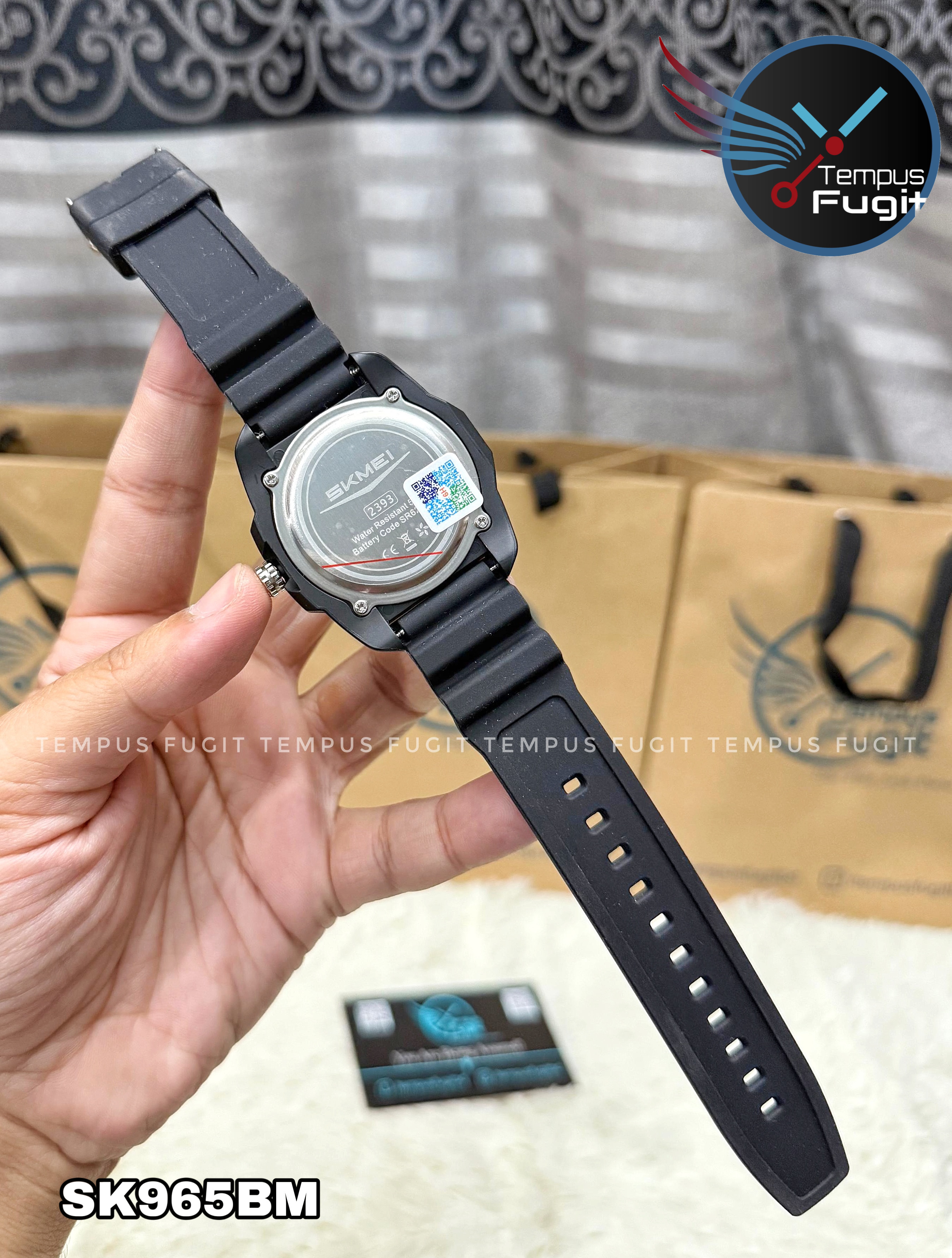 SKMEI 2393 Analogue Silicone Sports Watch- Black (Patterned) Dial- Black Bezel- Black Strap- TF Code SK965BM_img_12