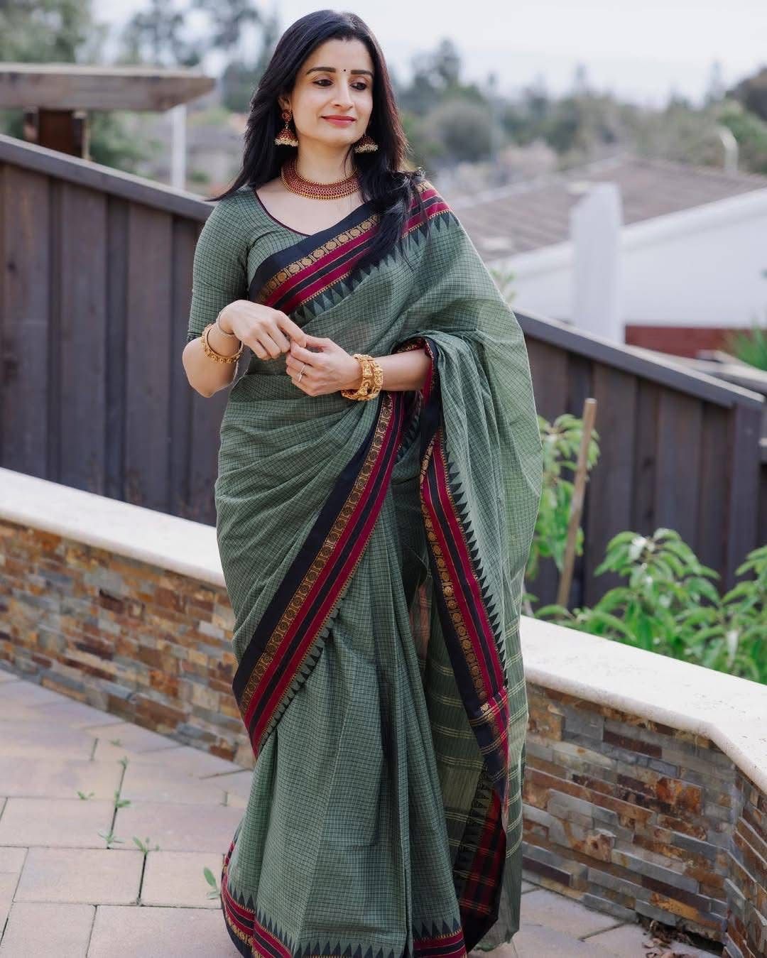 Handloom saree