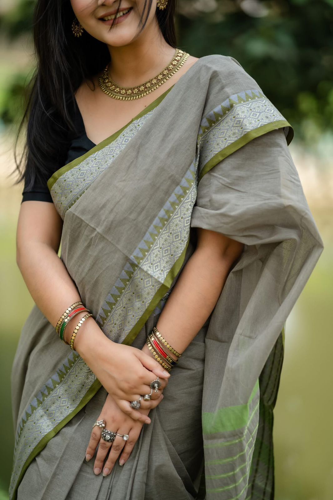 Handloom Ash colour saree_img_1