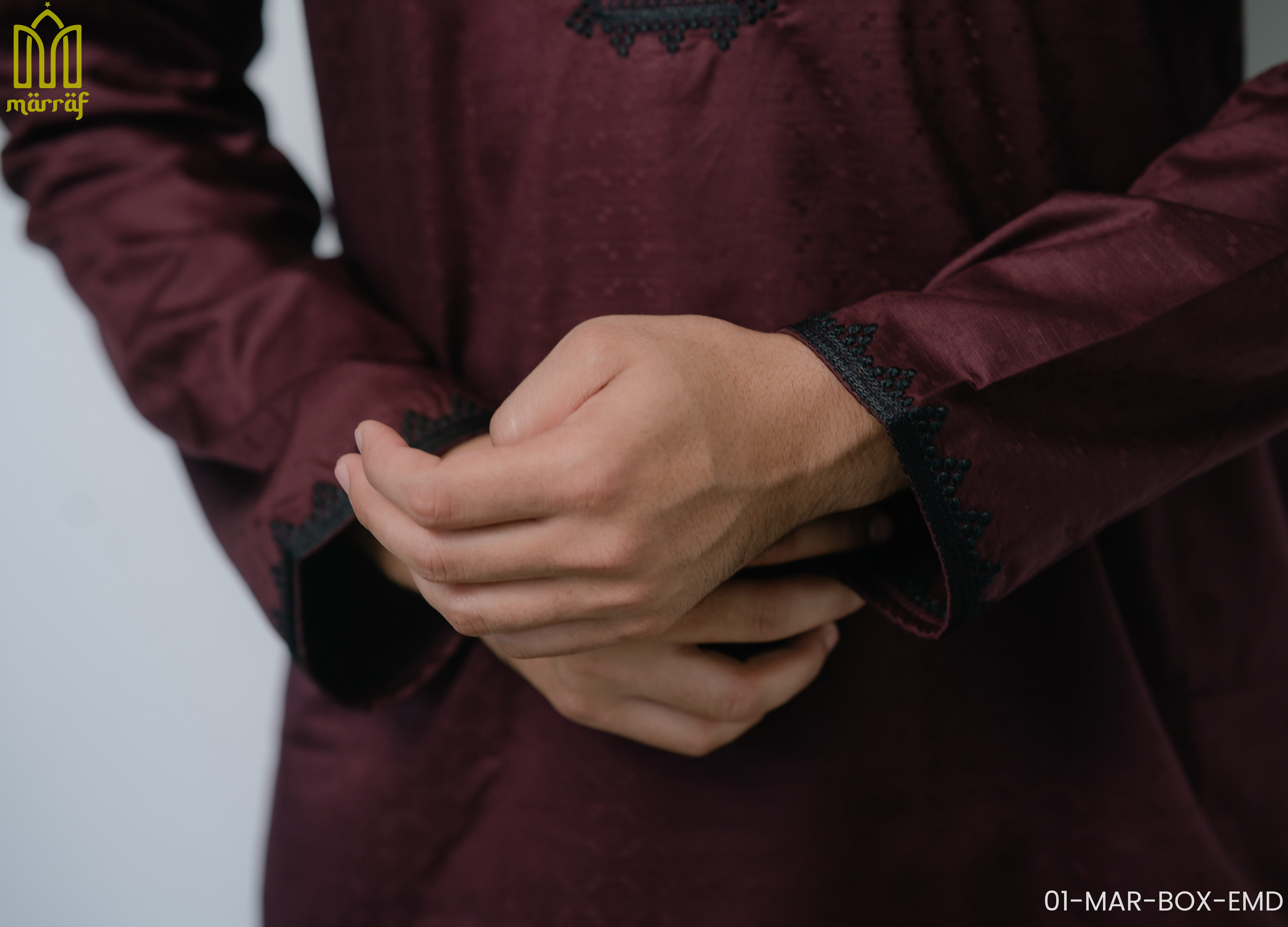 𝐄𝐥𝐞𝐠𝐚𝐧𝐭 𝐌𝐚𝐫𝐨𝐨𝐧 𝐄𝐦𝐛𝐫𝐨𝐢𝐝𝐞𝐫𝐞𝐝 𝐏𝐚𝐧𝐣𝐚𝐛𝐢_img_2