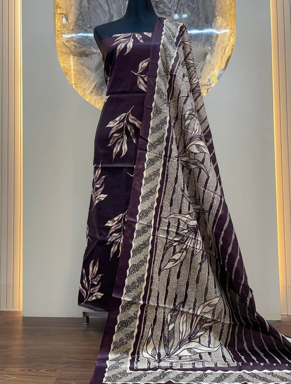 প্রিমিয়াম জয়পুরি থ্রি পিস -(Unstitched)_img_1