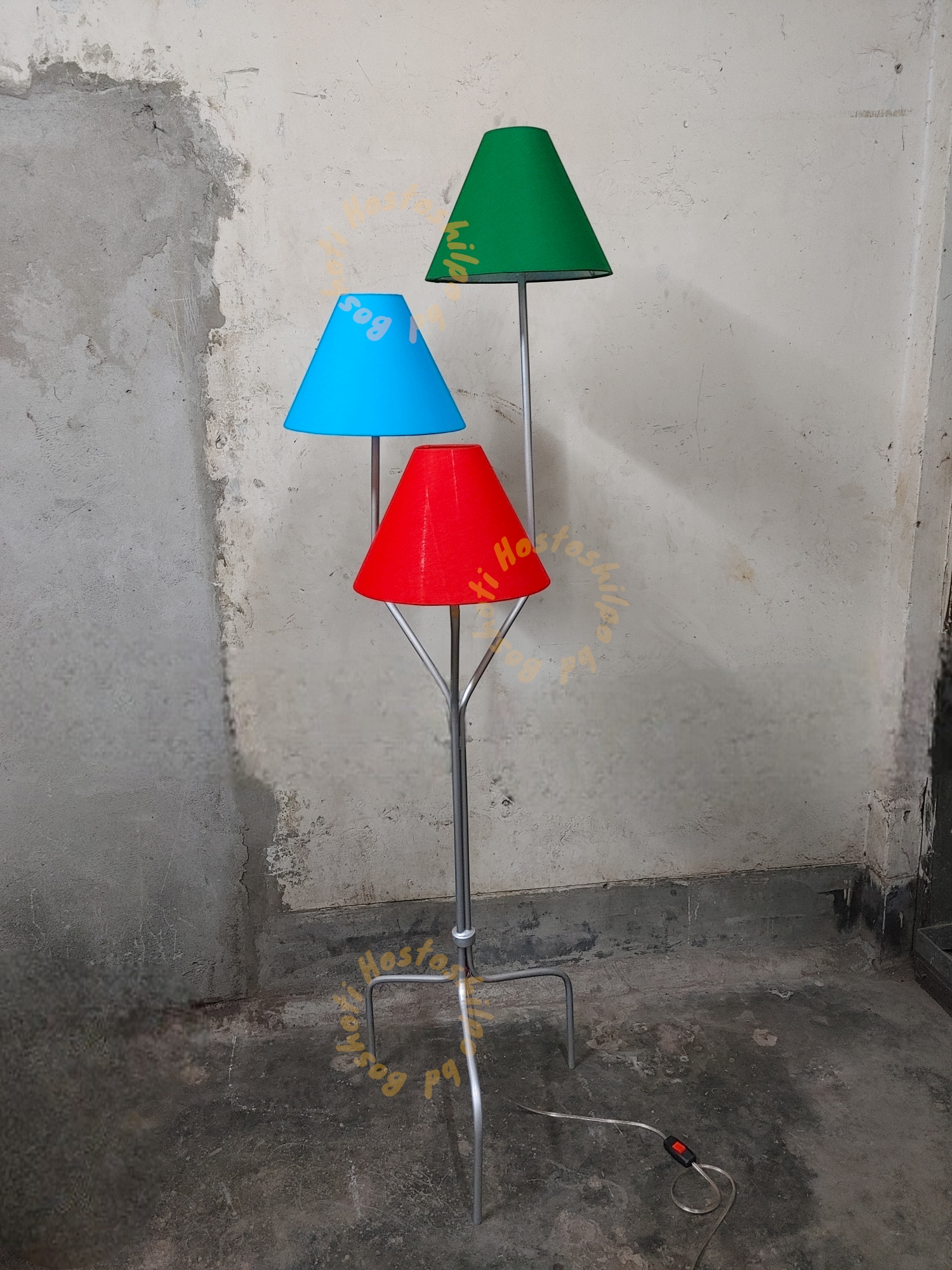 Corner stand lamp._img_3