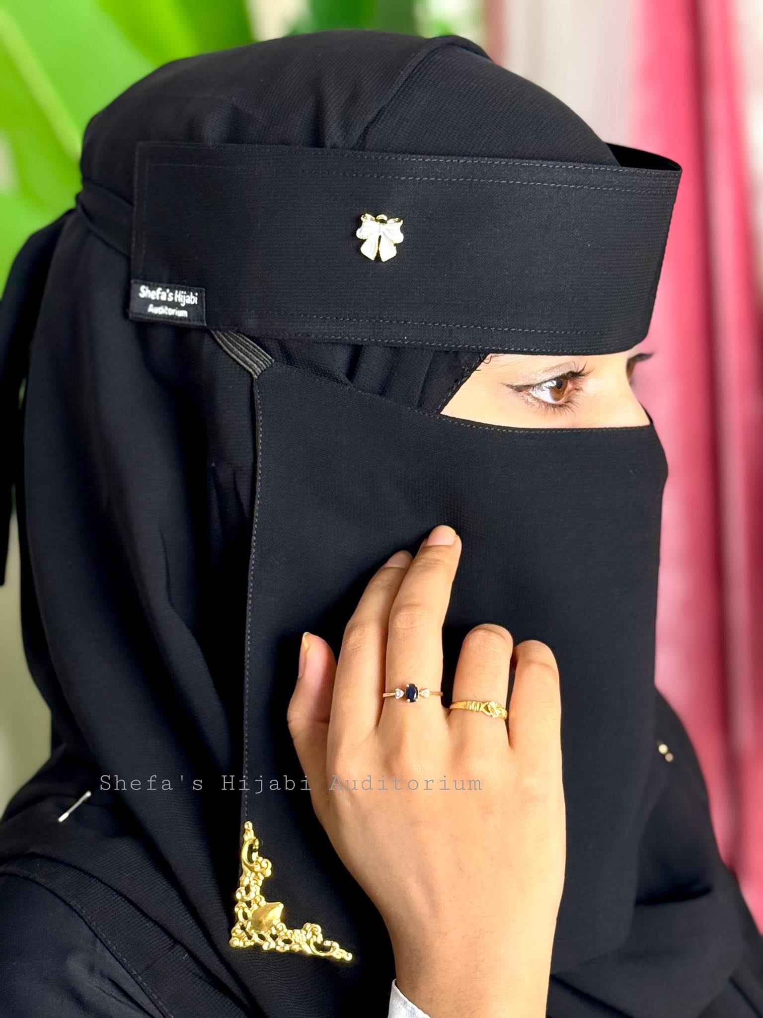 White Pokie Nikab_img_1