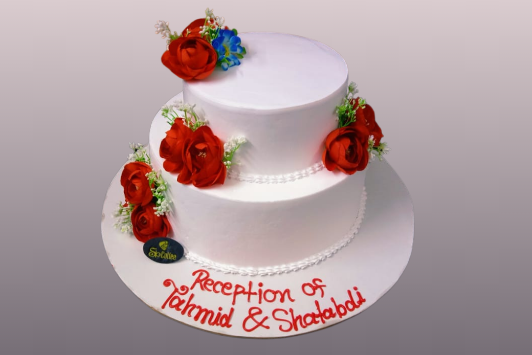 Vanillay Pastry Cake (2.5Kg)