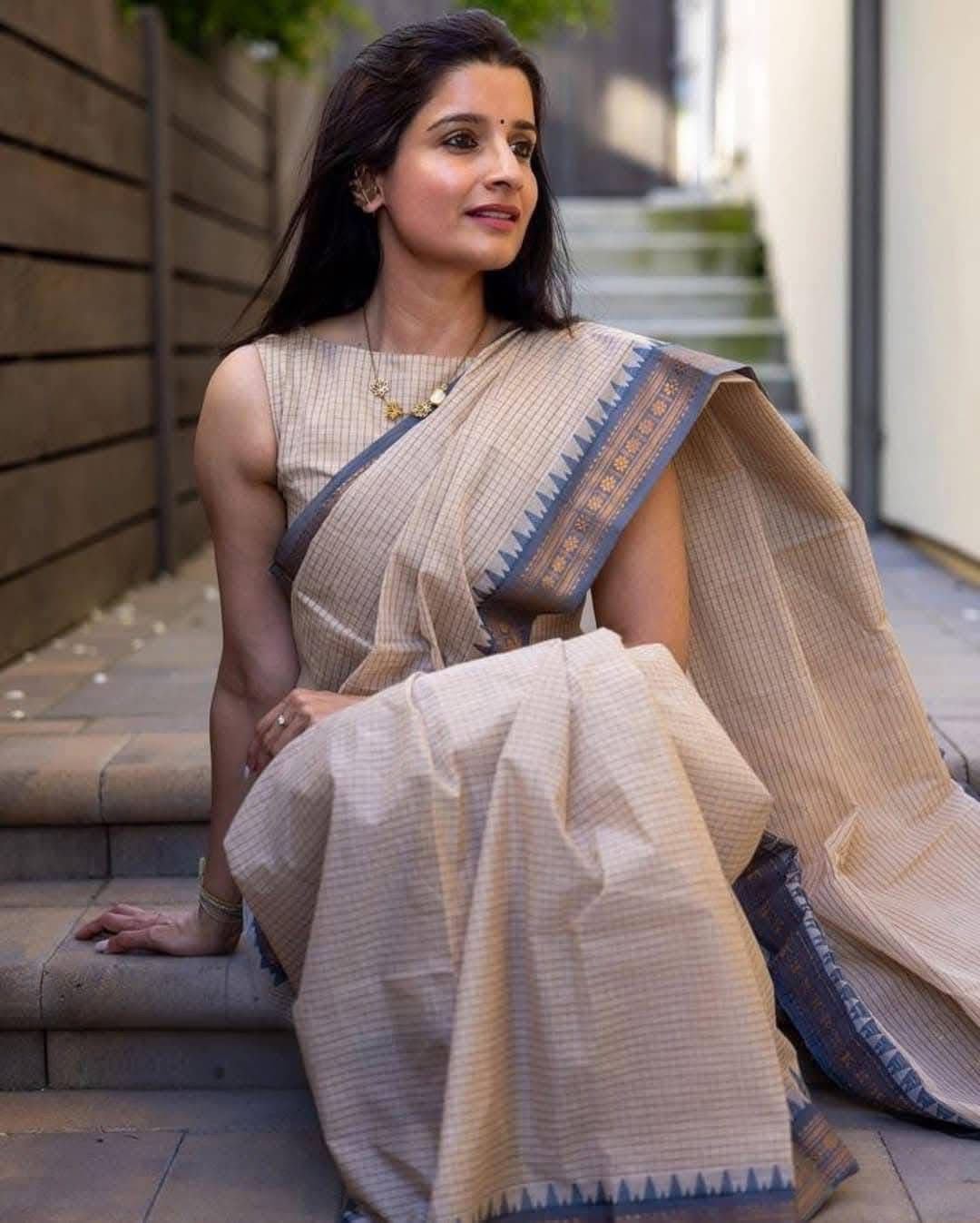 Handloom off white ash par saree_img_3