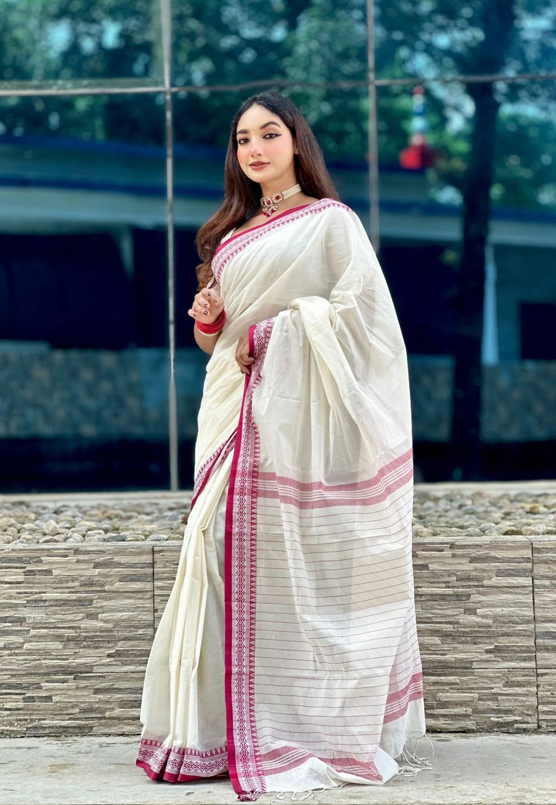 Handloom white maroon par saree_img_1