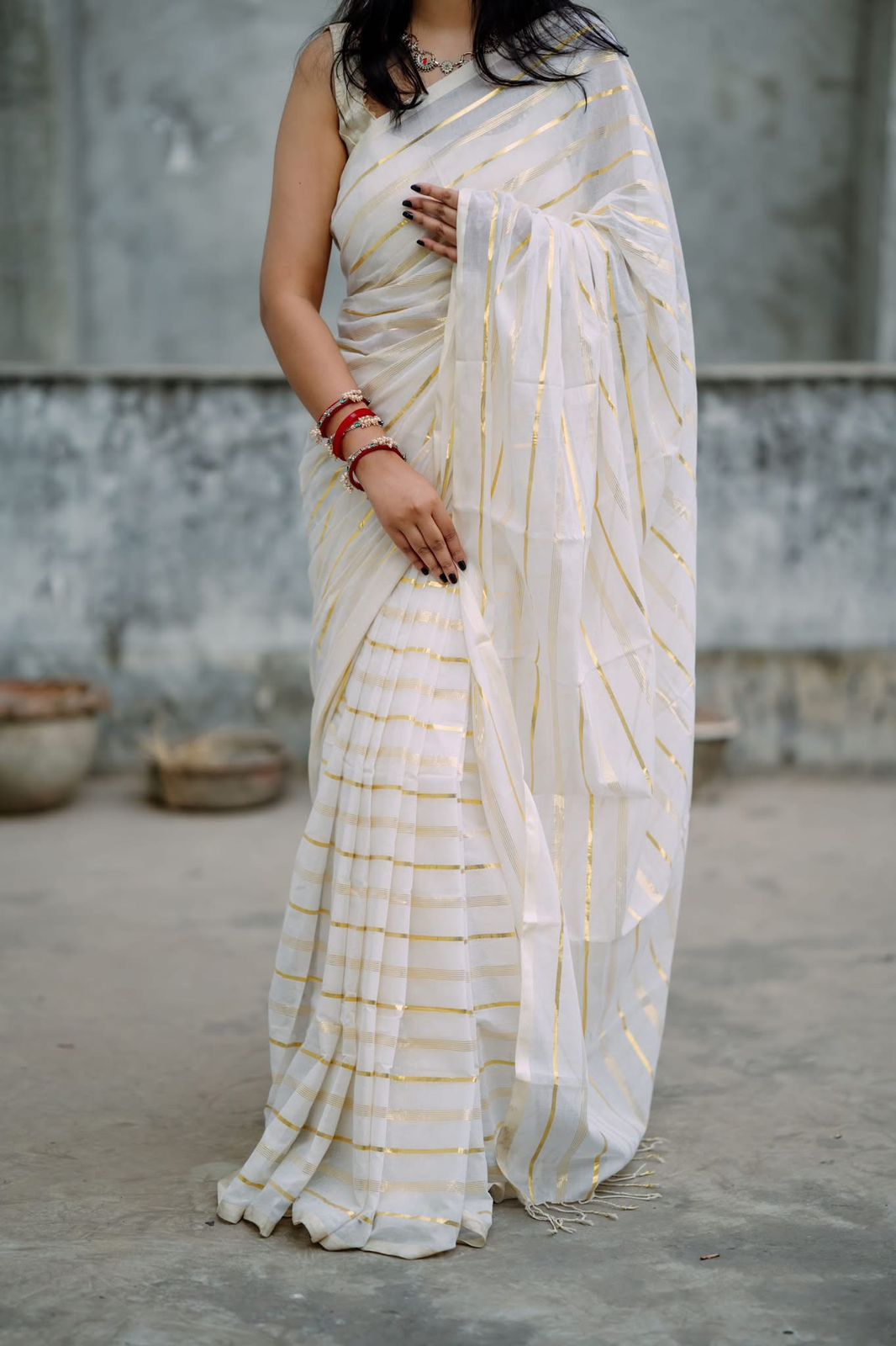 Handloom white jori work saree_img_1