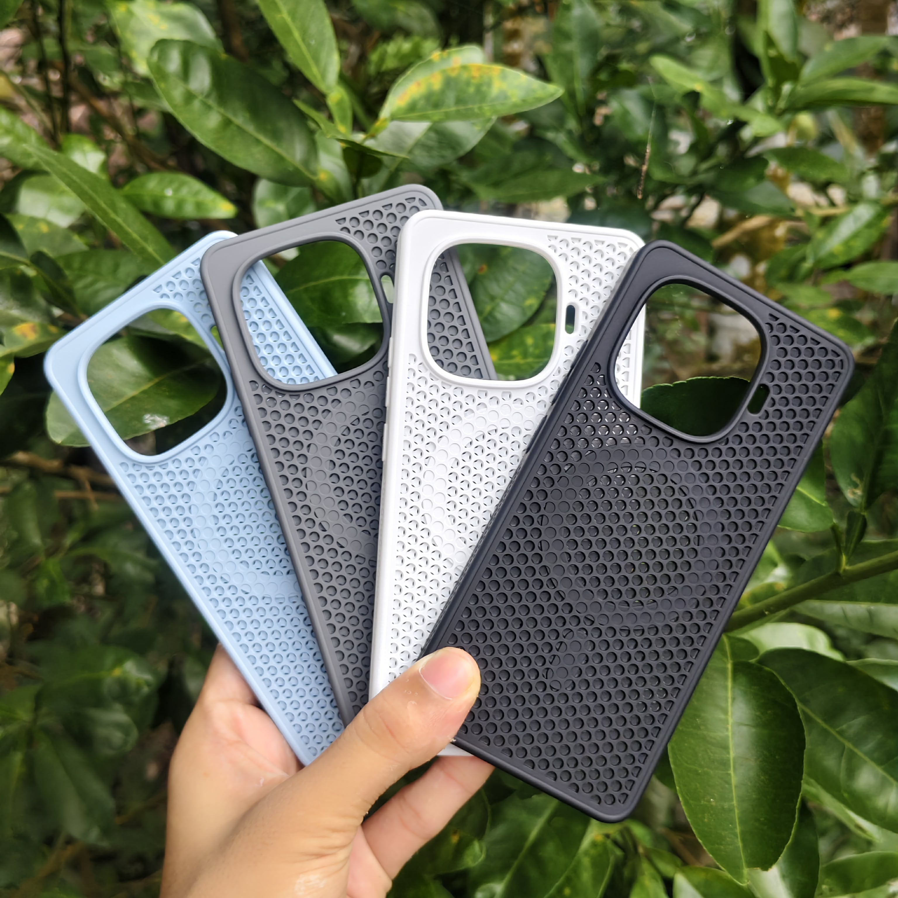 IQOO Z9Turbo Magnetic Cooling  Breathable  Protective Cover_img_0