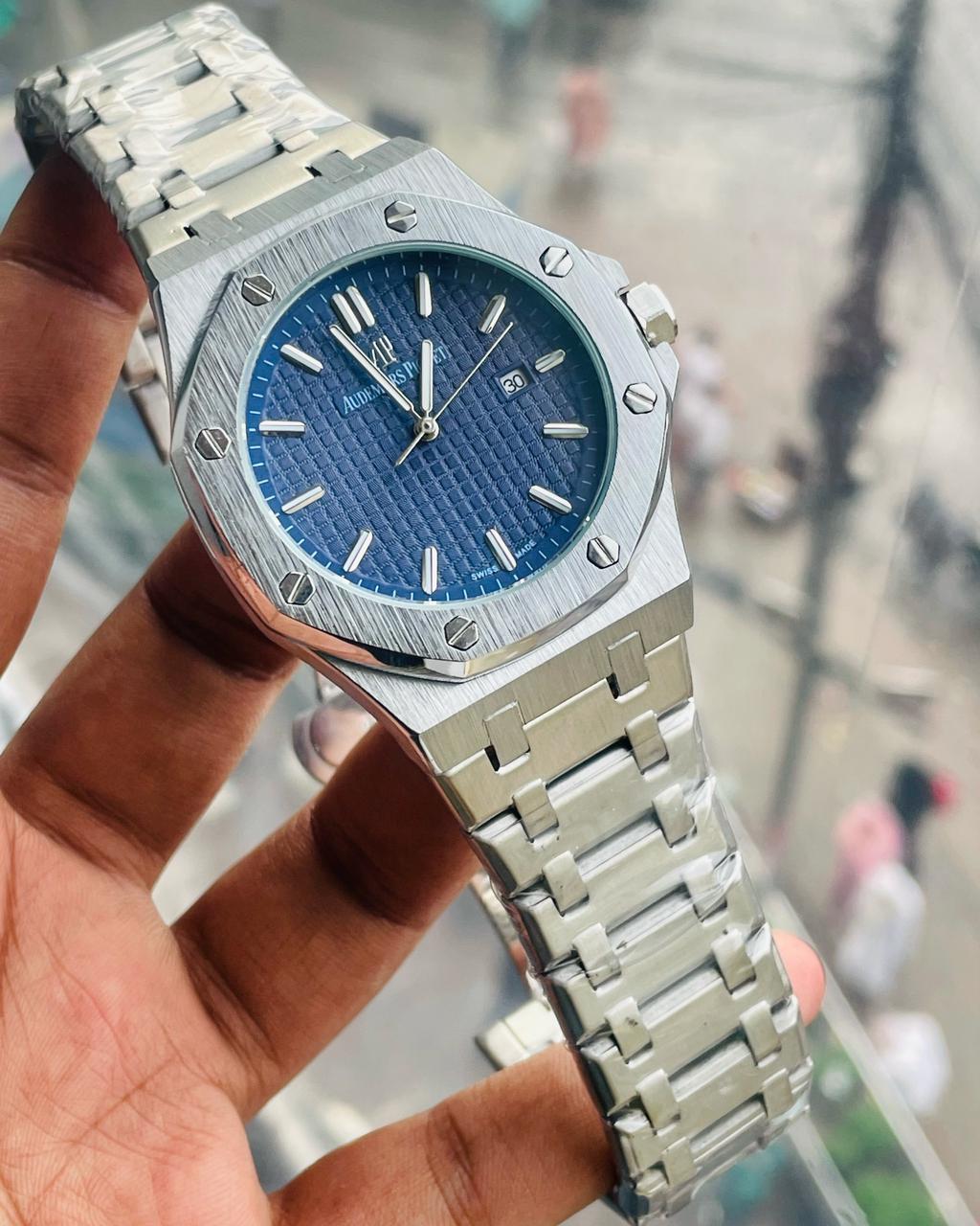 Audemars Piguet Quartz Movement Watch (AA Grade)