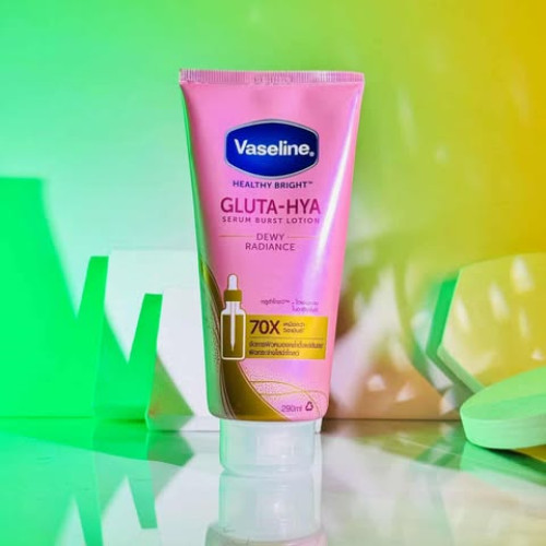 Vaseline - Gluta-Hya Burst Serum Dewy Glow Lotion with Niacinamide - 290ml (UK)_img_0