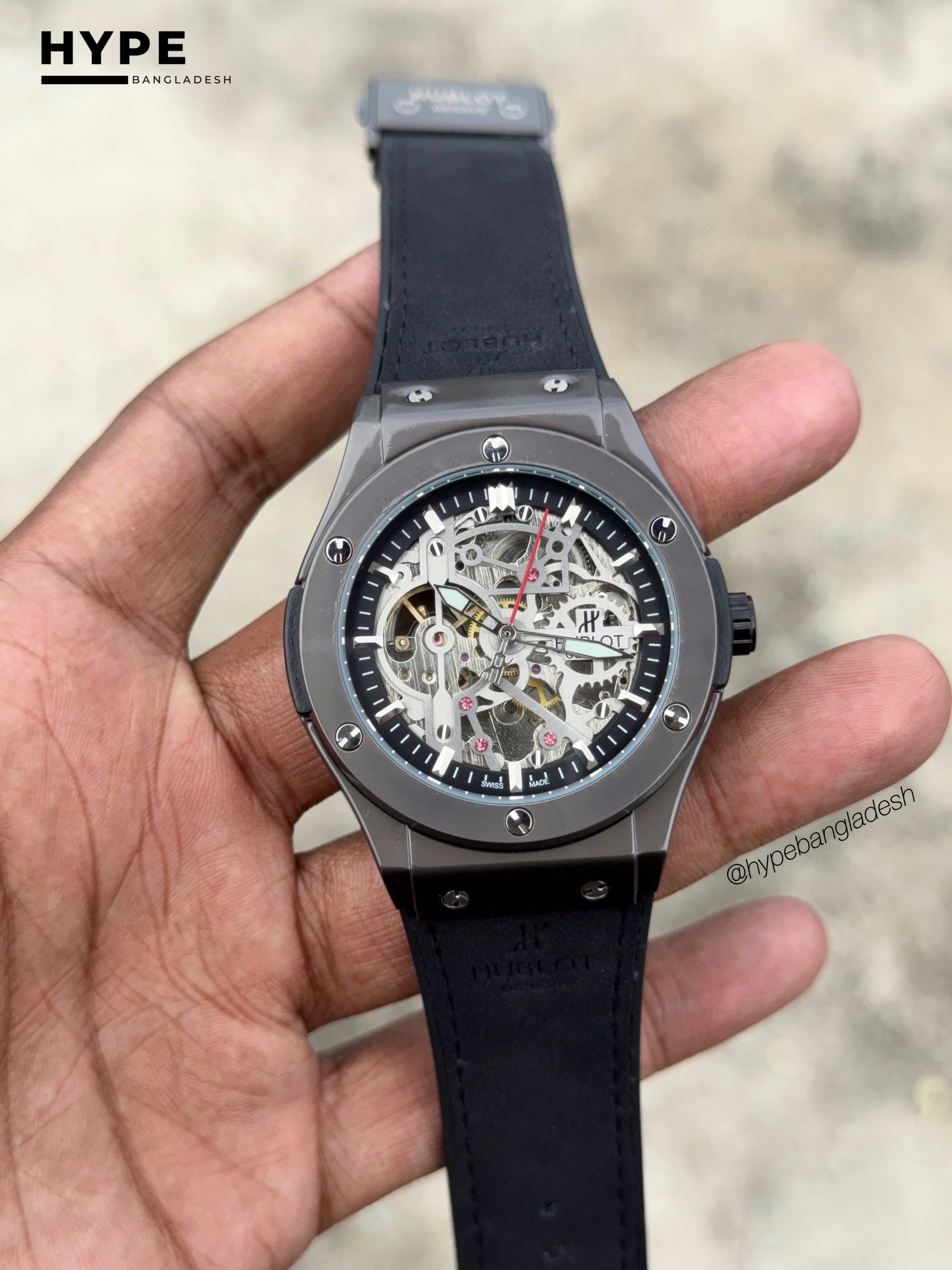 Hublot Skeleton Dial Automatic Watch (Belt)_img_0