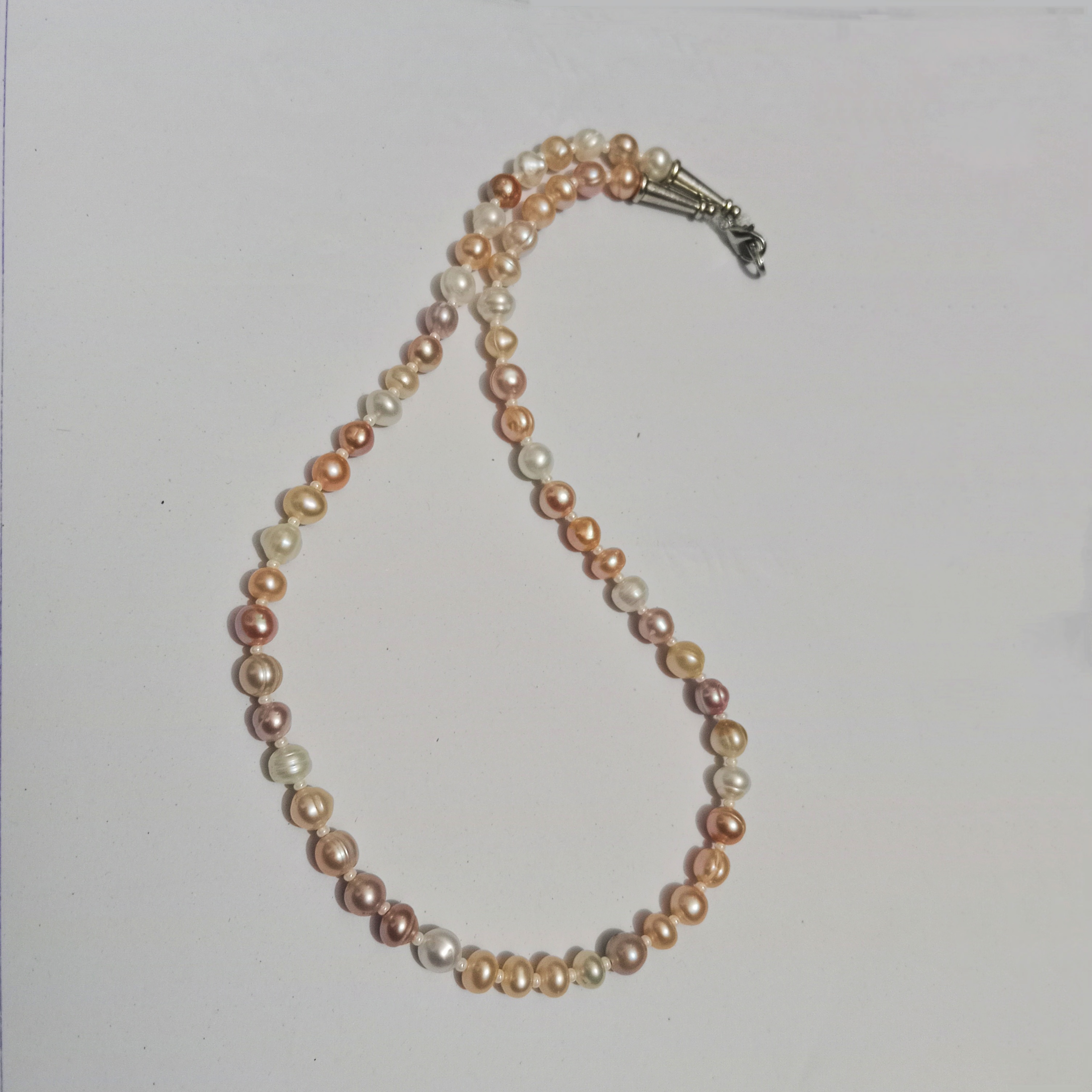 pearl multicolor one layer necklace for women_img_1