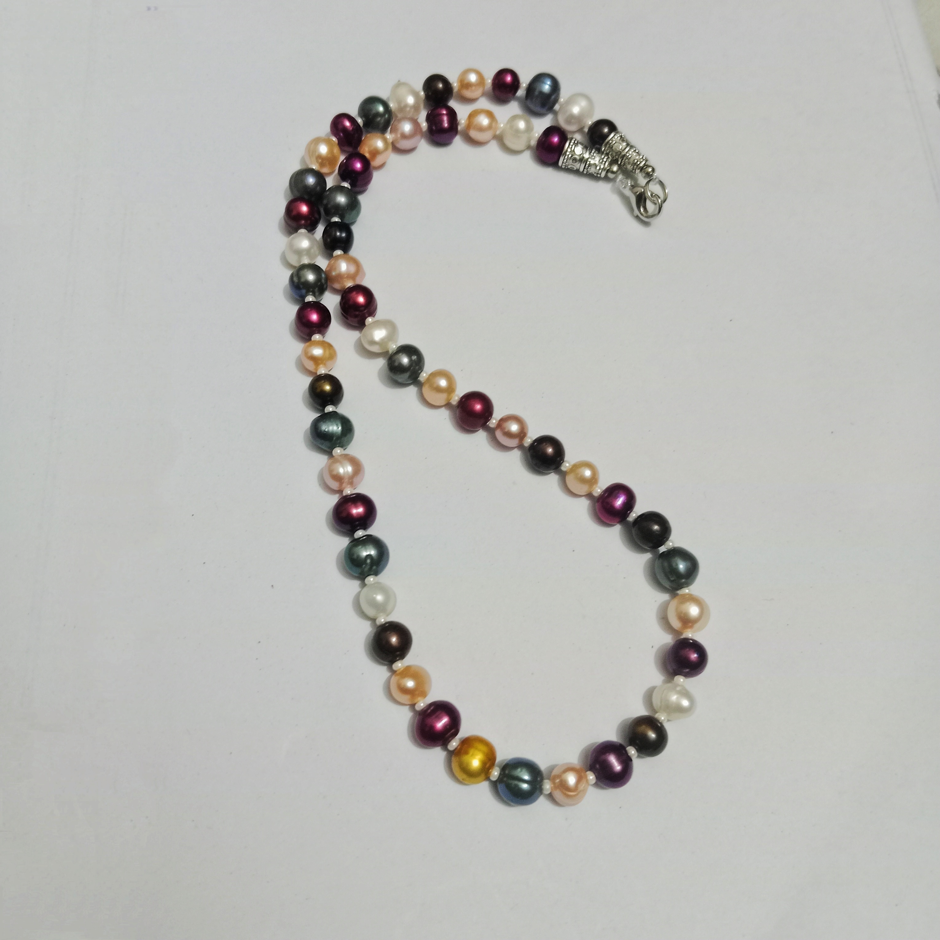 pearl Multicolor one layer necklace_img_0