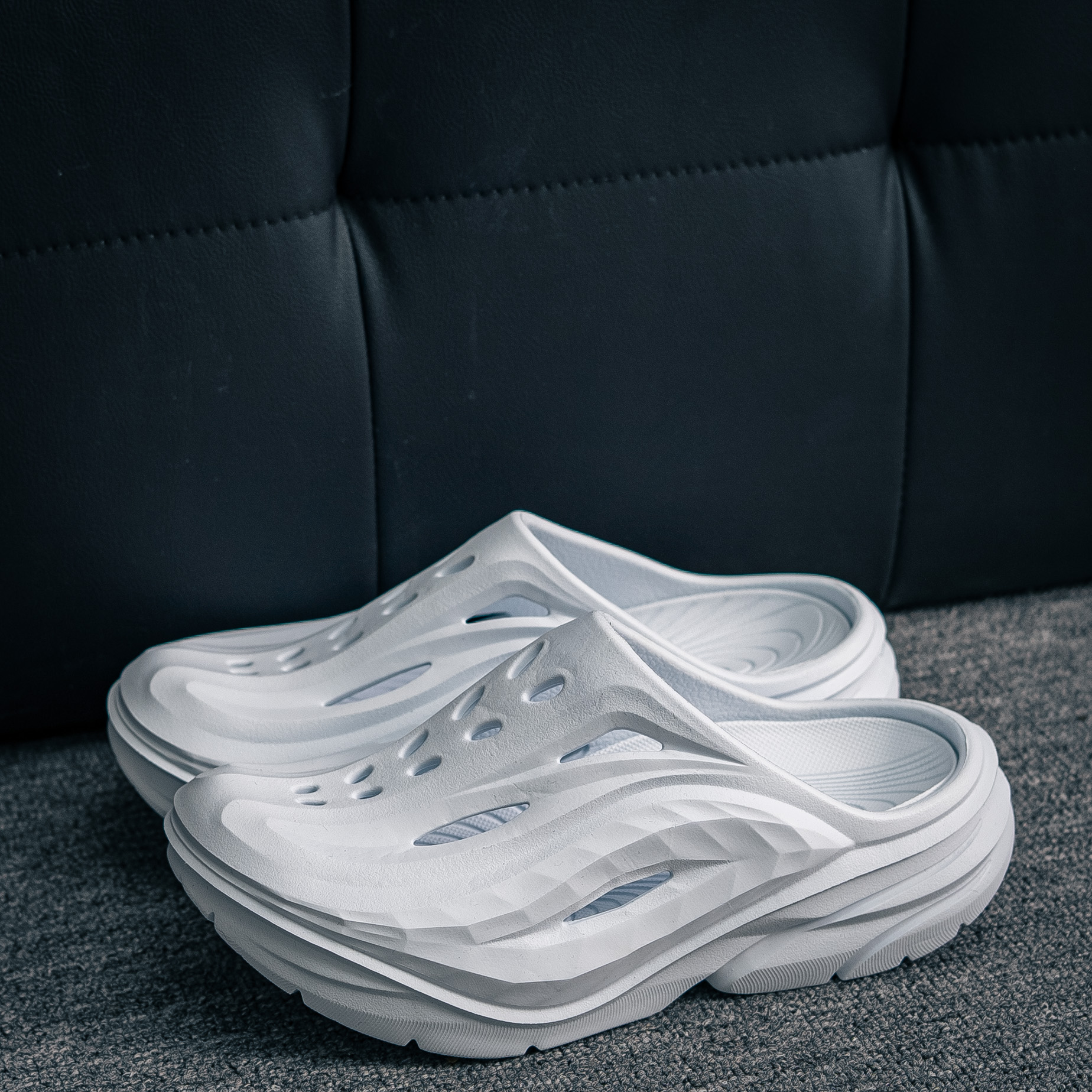 Hoka Ora Recovery Mule (1:1)_img_3