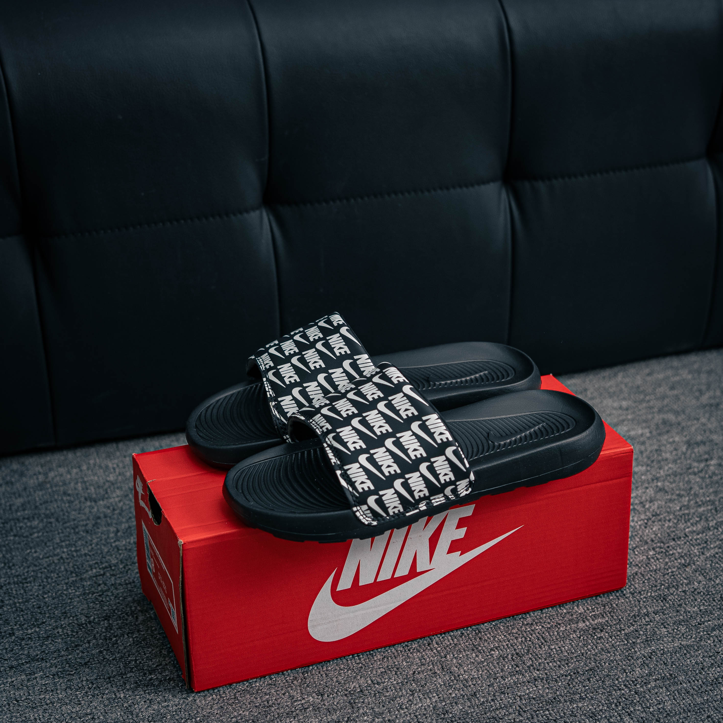 Nike Victori One slide (1:1)_img_3