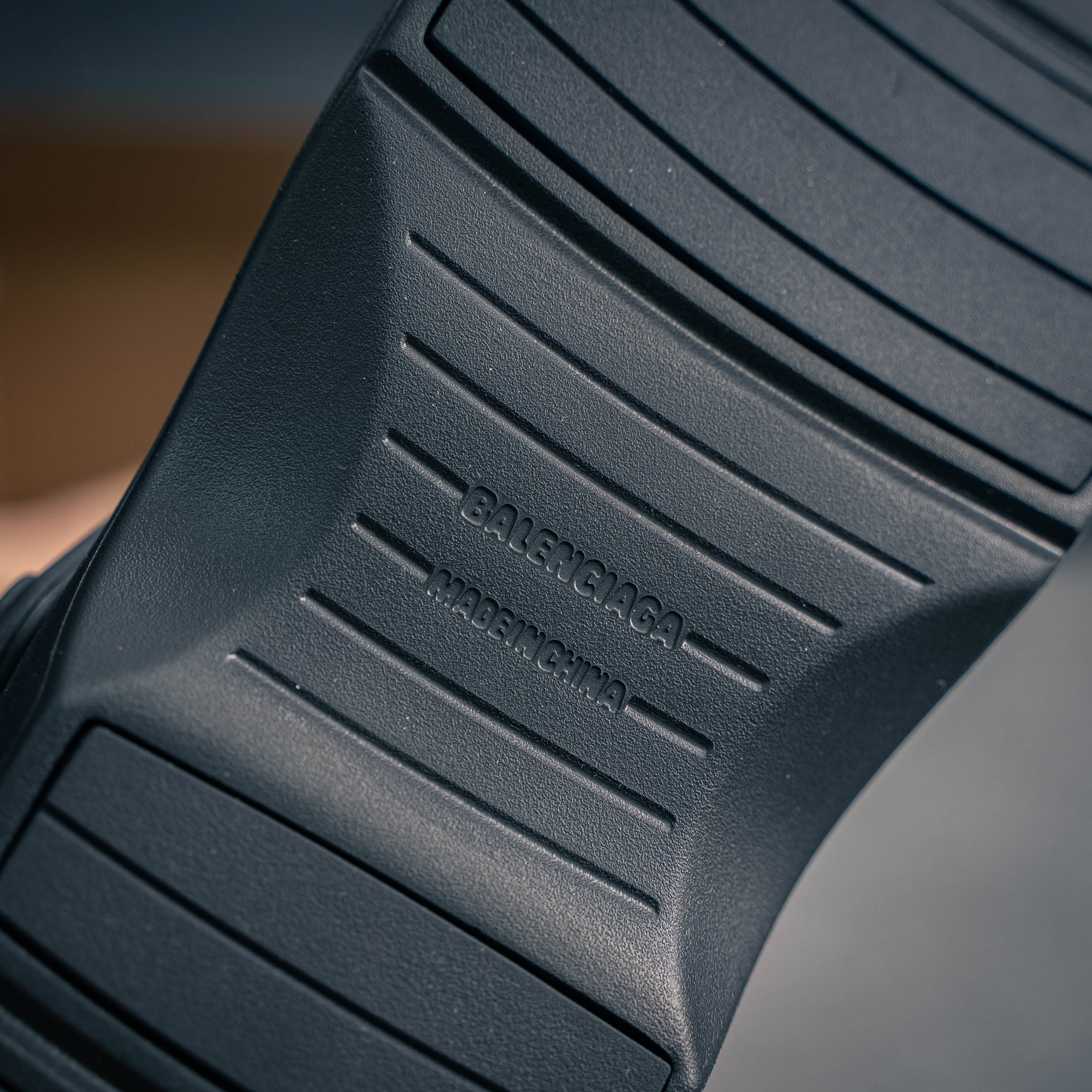 Balenciaga Sunday Molded Mule (1:1)_img_8