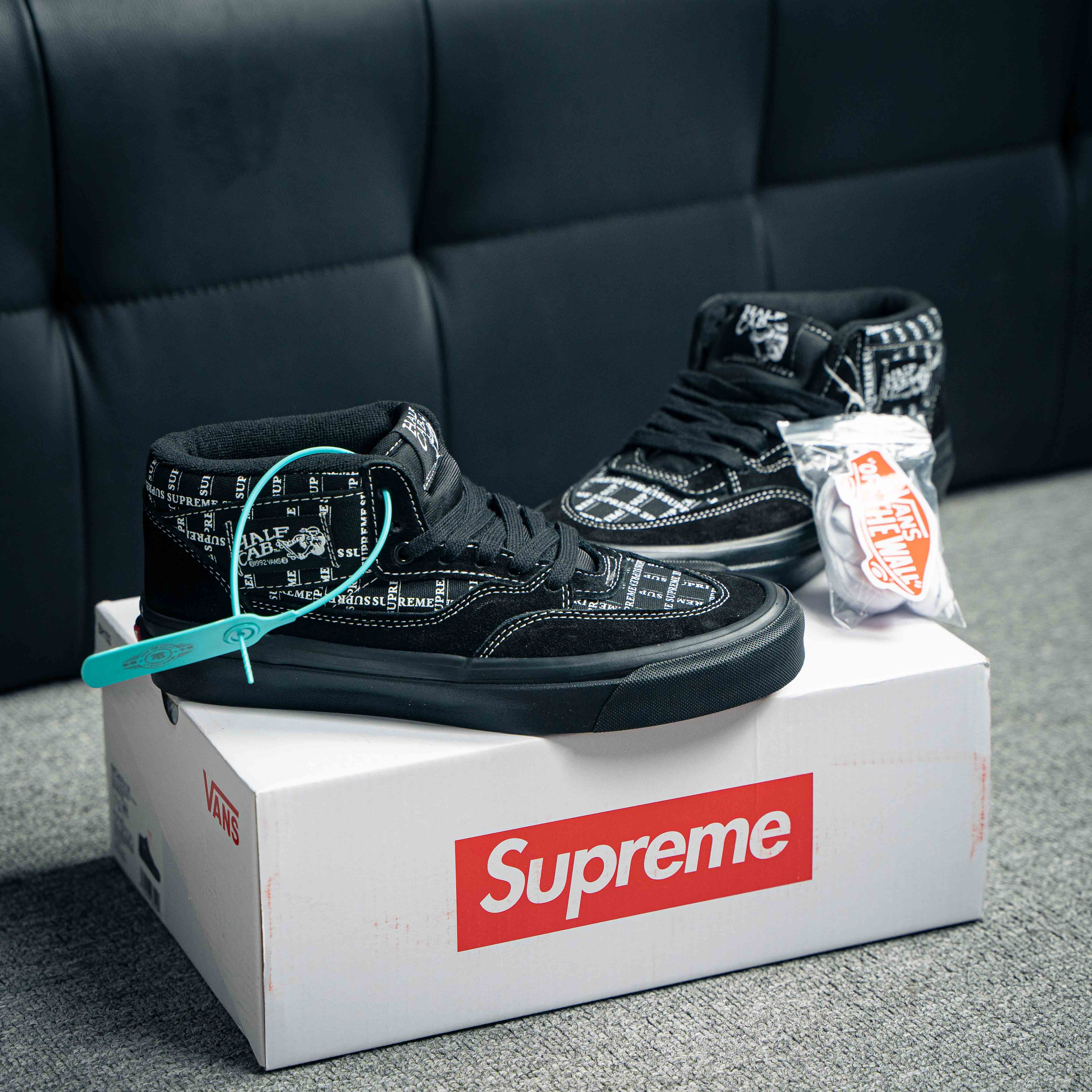 Supreme x Vans Half Cab Pro '92 (1:1)