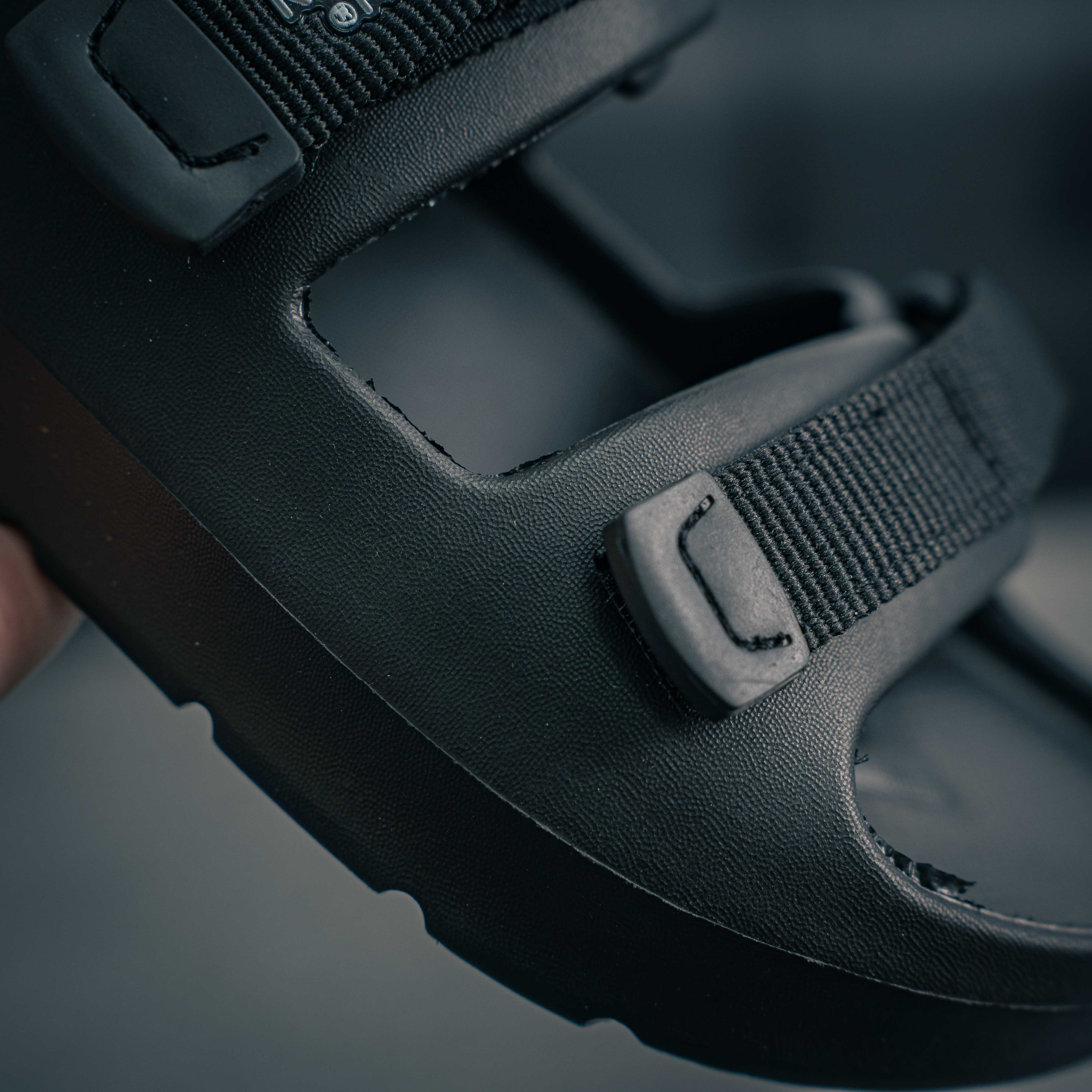 North Face Tacoma Slide (1:1)_img_2