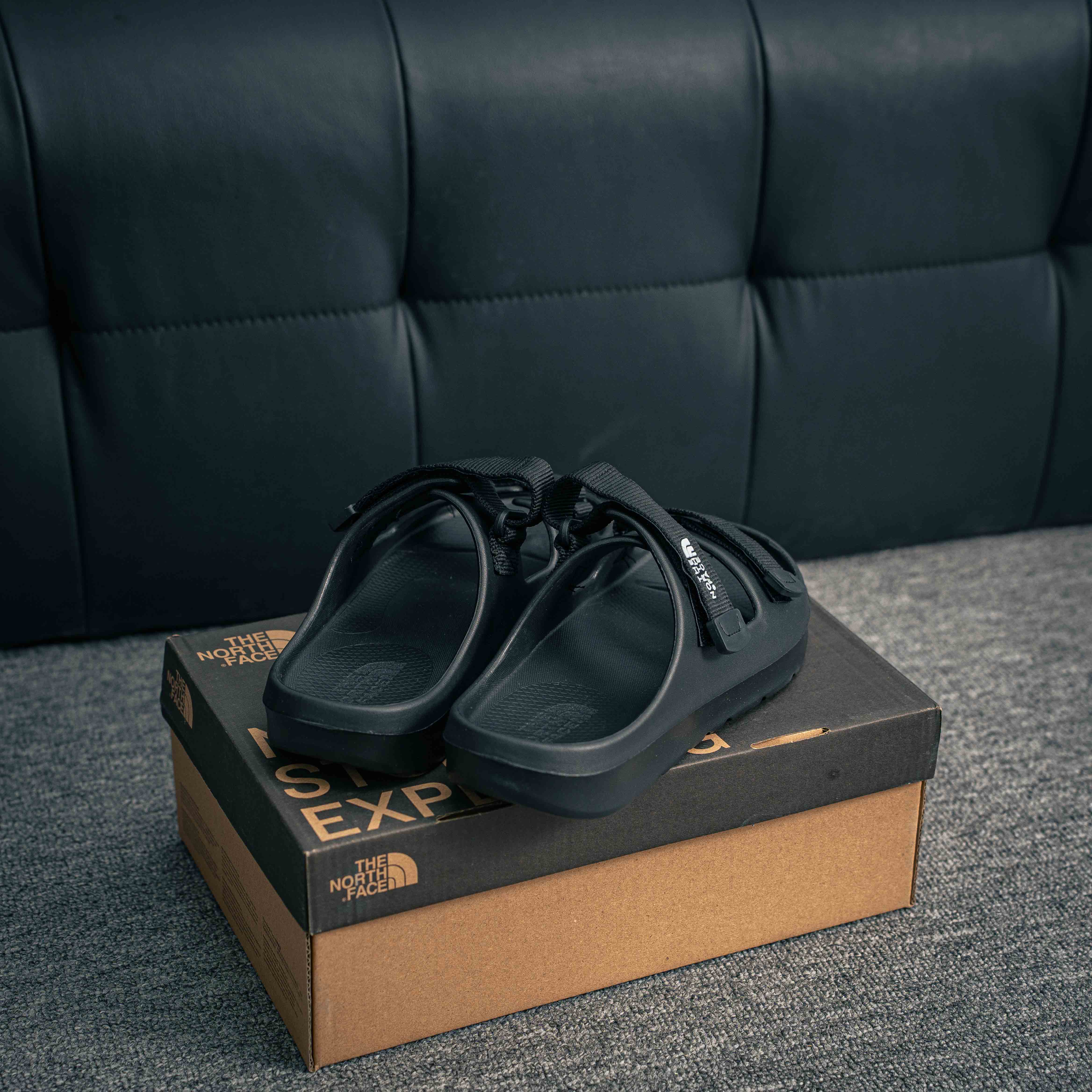 North Face Tacoma Slide (1:1)_img_4