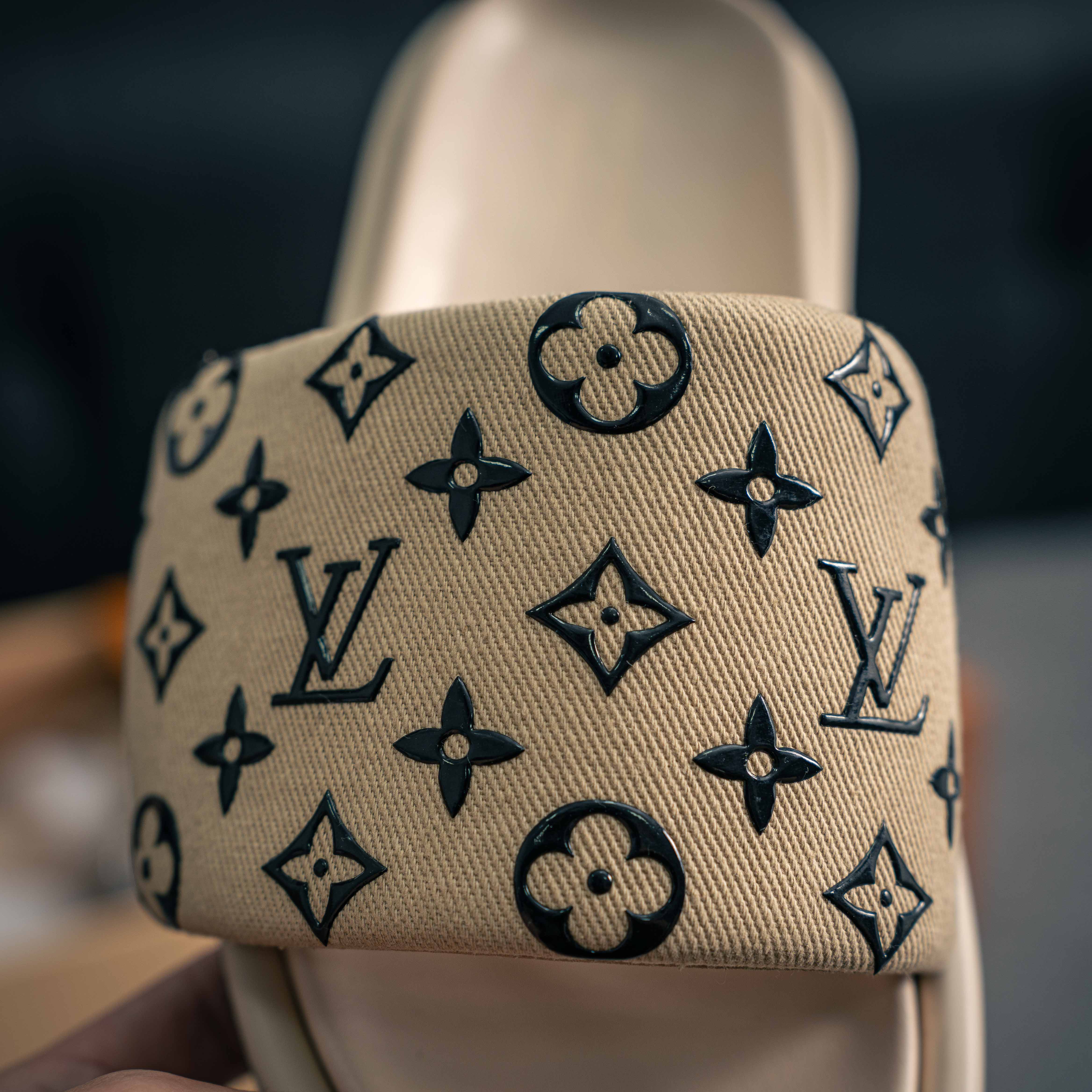 Louis Vuitton Miami Mule (1:1)_img_5