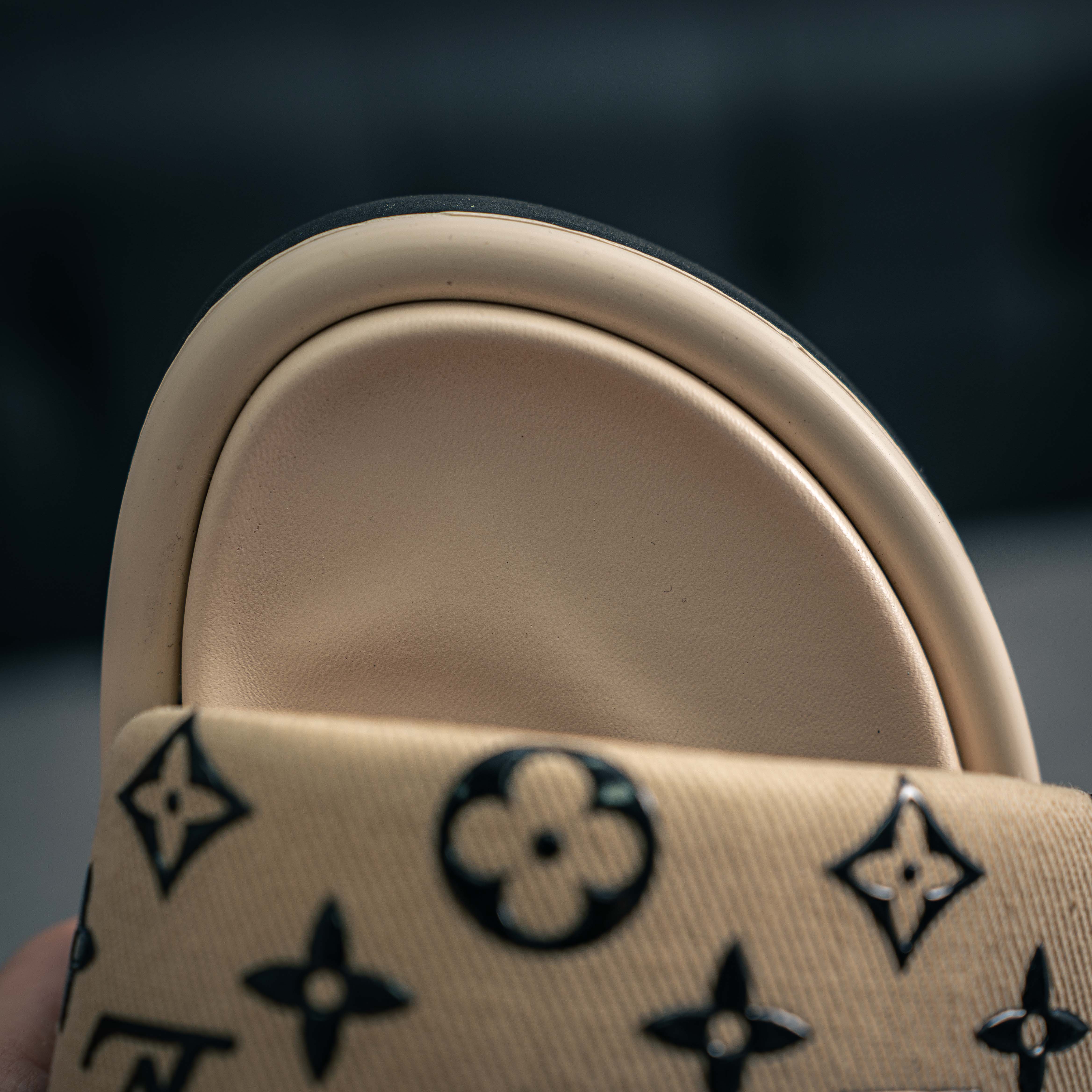 Louis Vuitton Miami Mule (1:1)_img_6