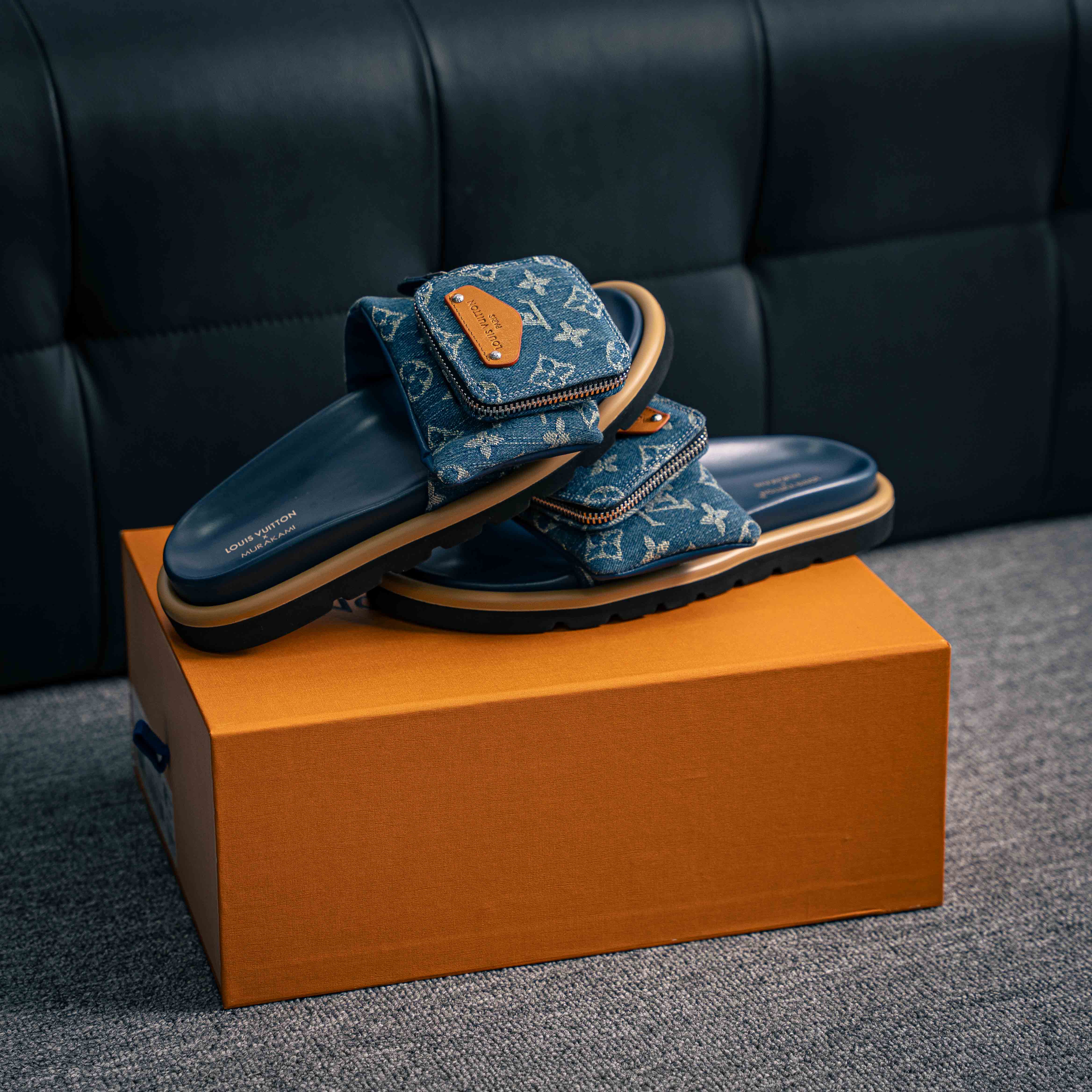Louis Vuitton Pool Pillow Flat Comfort Mule (1:1)_img_1