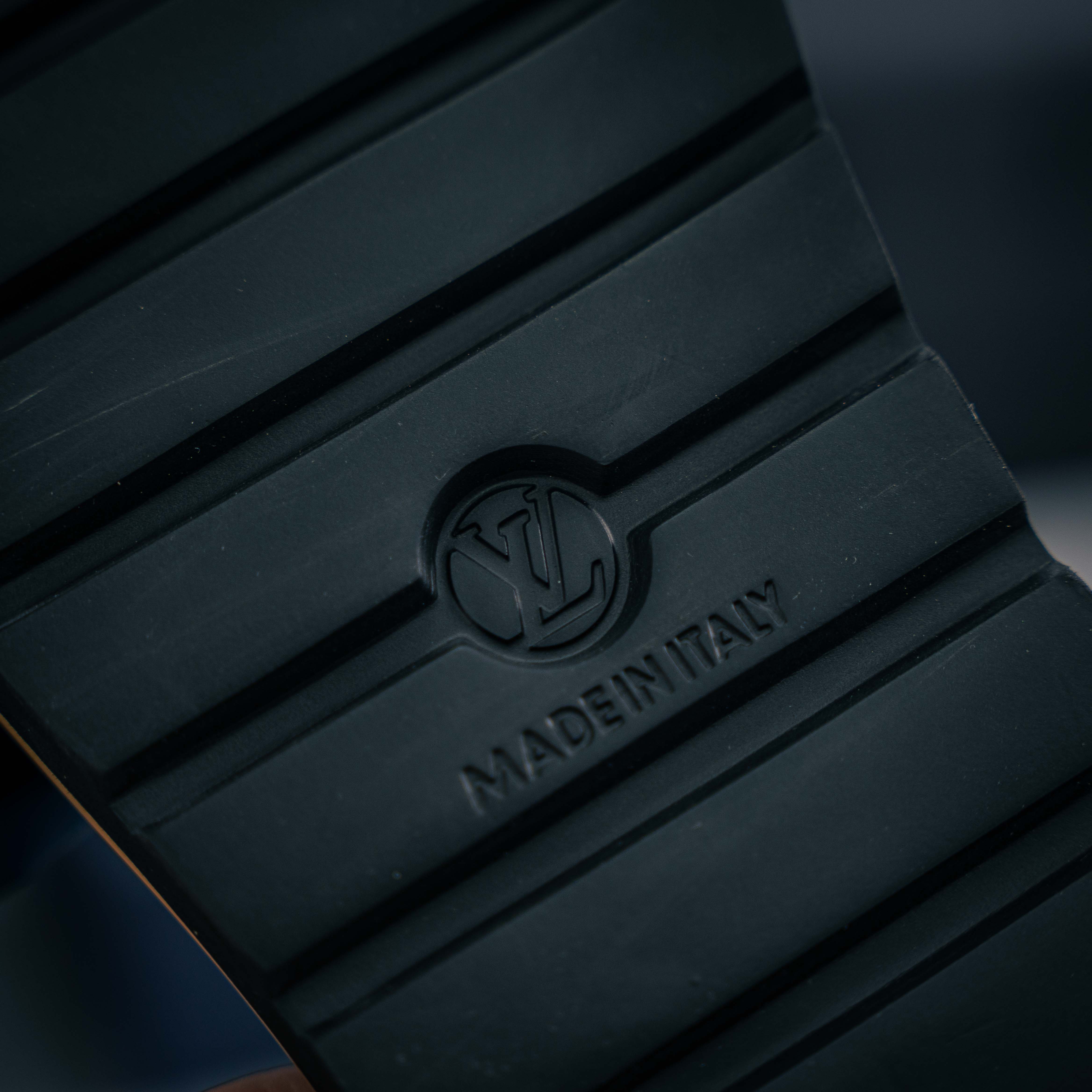 Louis Vuitton Pool Pillow Flat Comfort Mule (1:1)_img_7