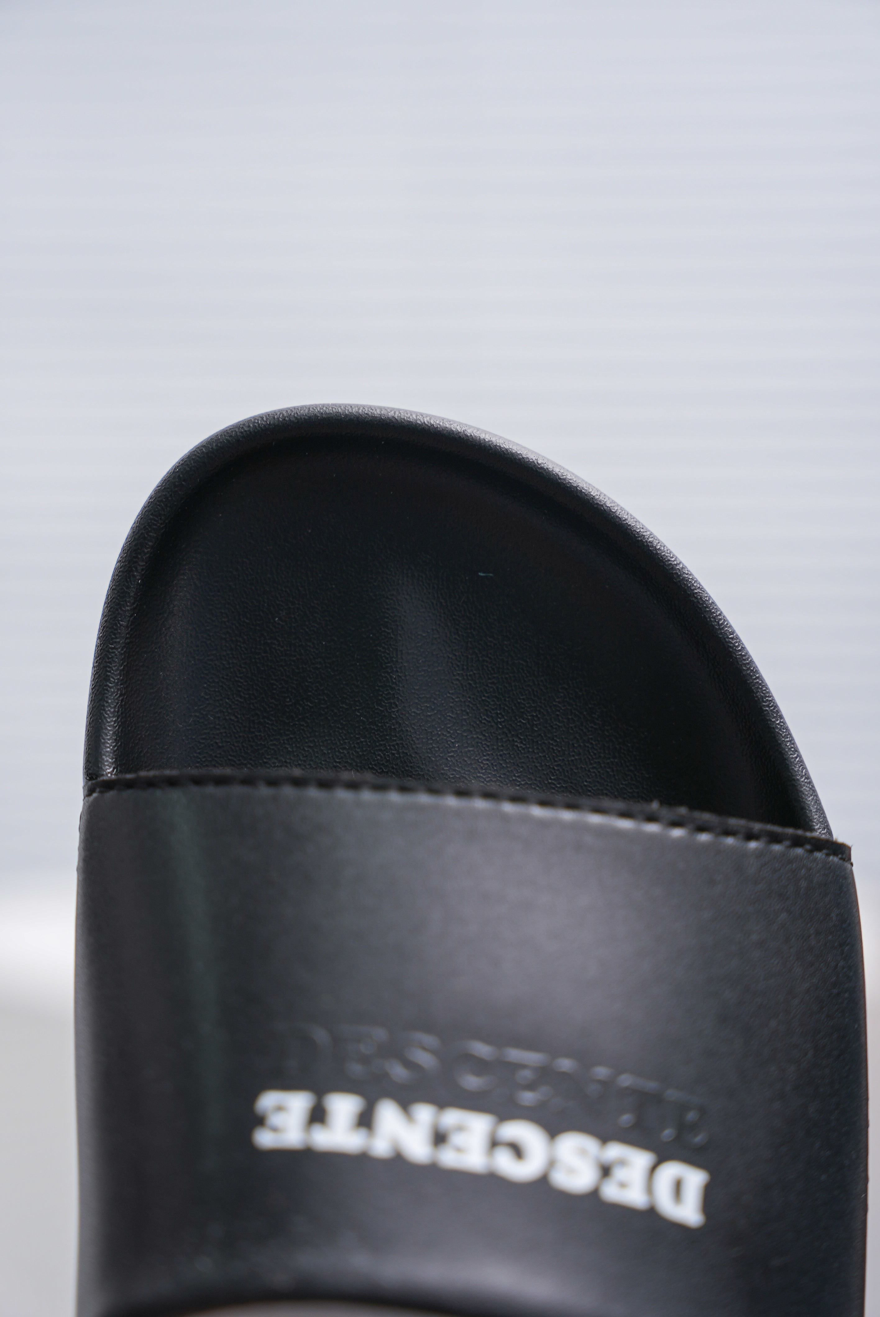 Balenciaga Pool Slide Sandals (1:1)_img_6