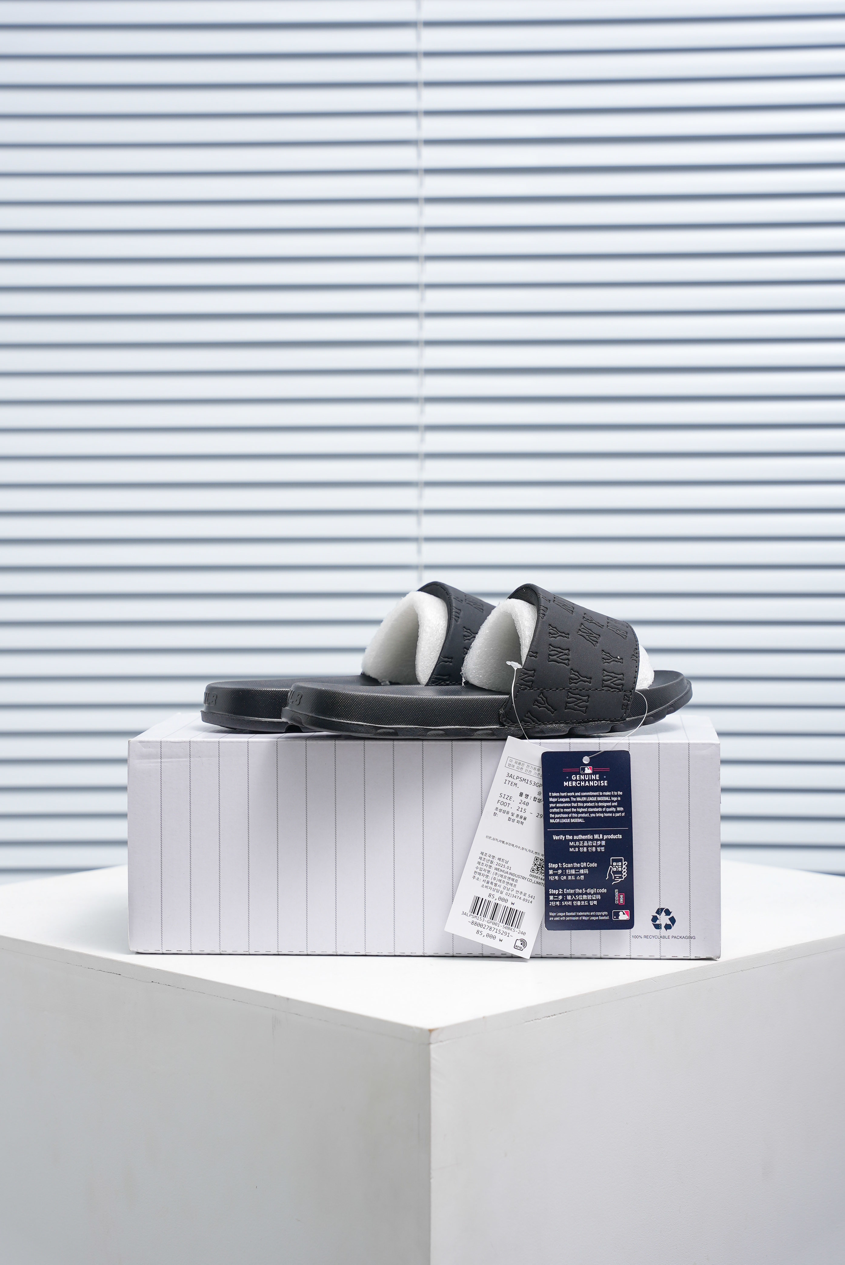 MLB Mounder Monogram Slide (1:1)_img_4