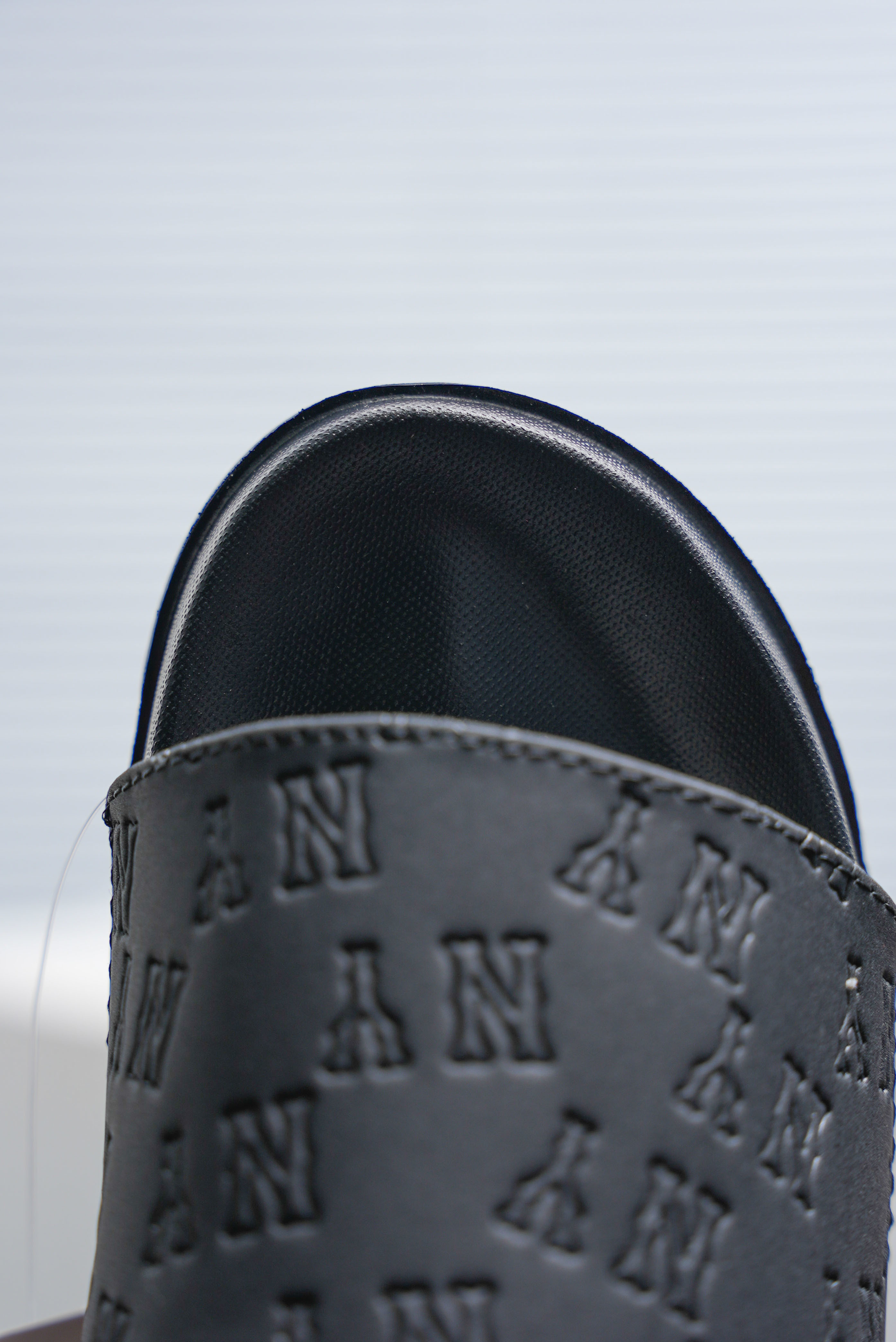 MLB Mounder Monogram Slide (1:1)_img_6