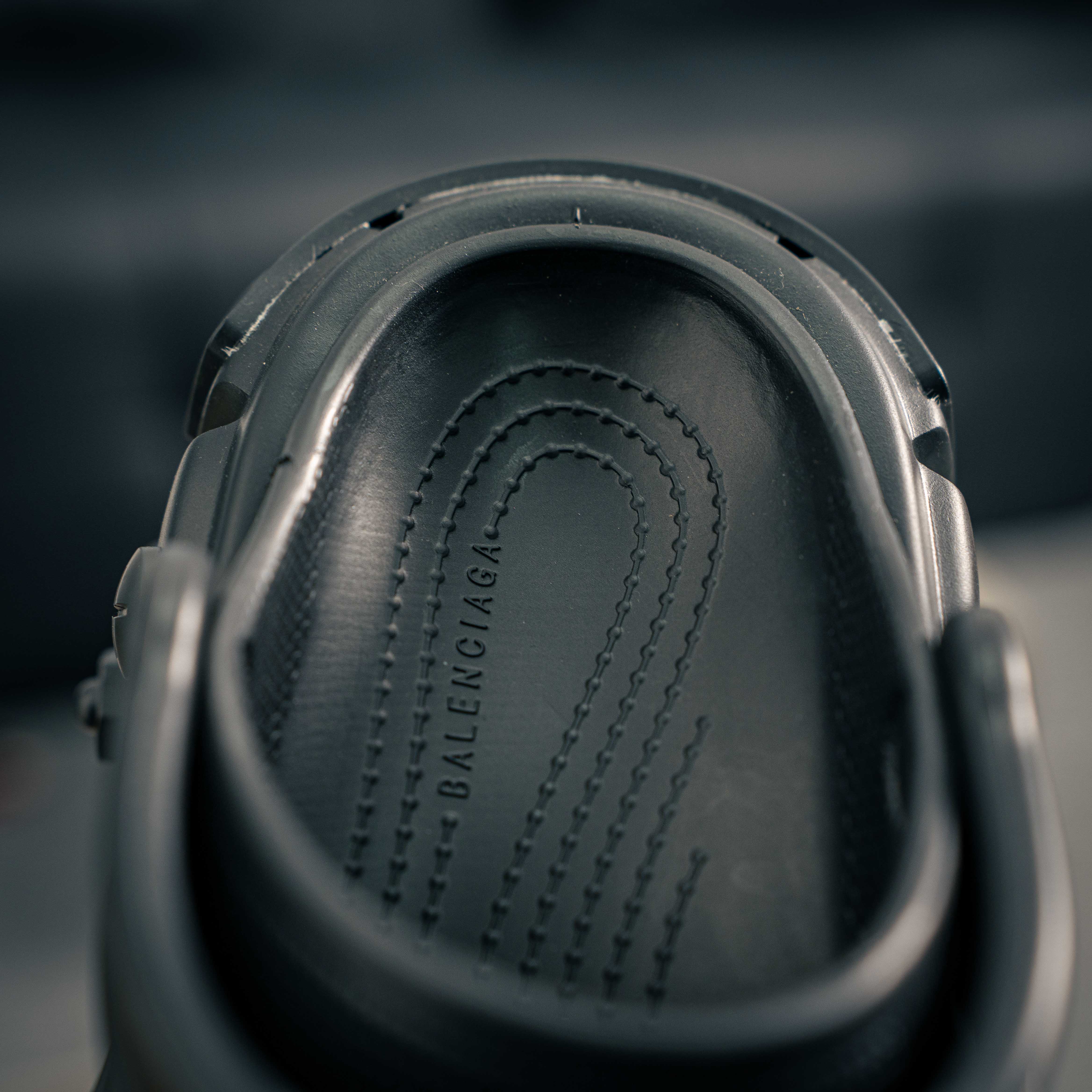 Balenciaga Hardcrocs Mules (1:1)_img_5