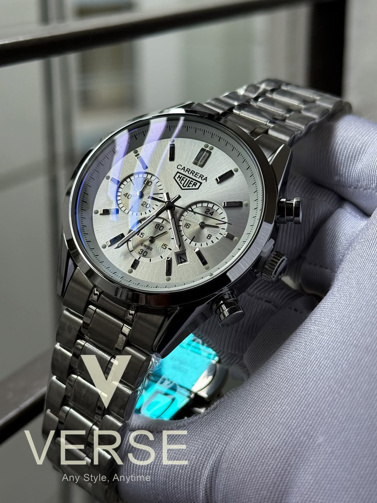 Tag chain 3 chrono white dial