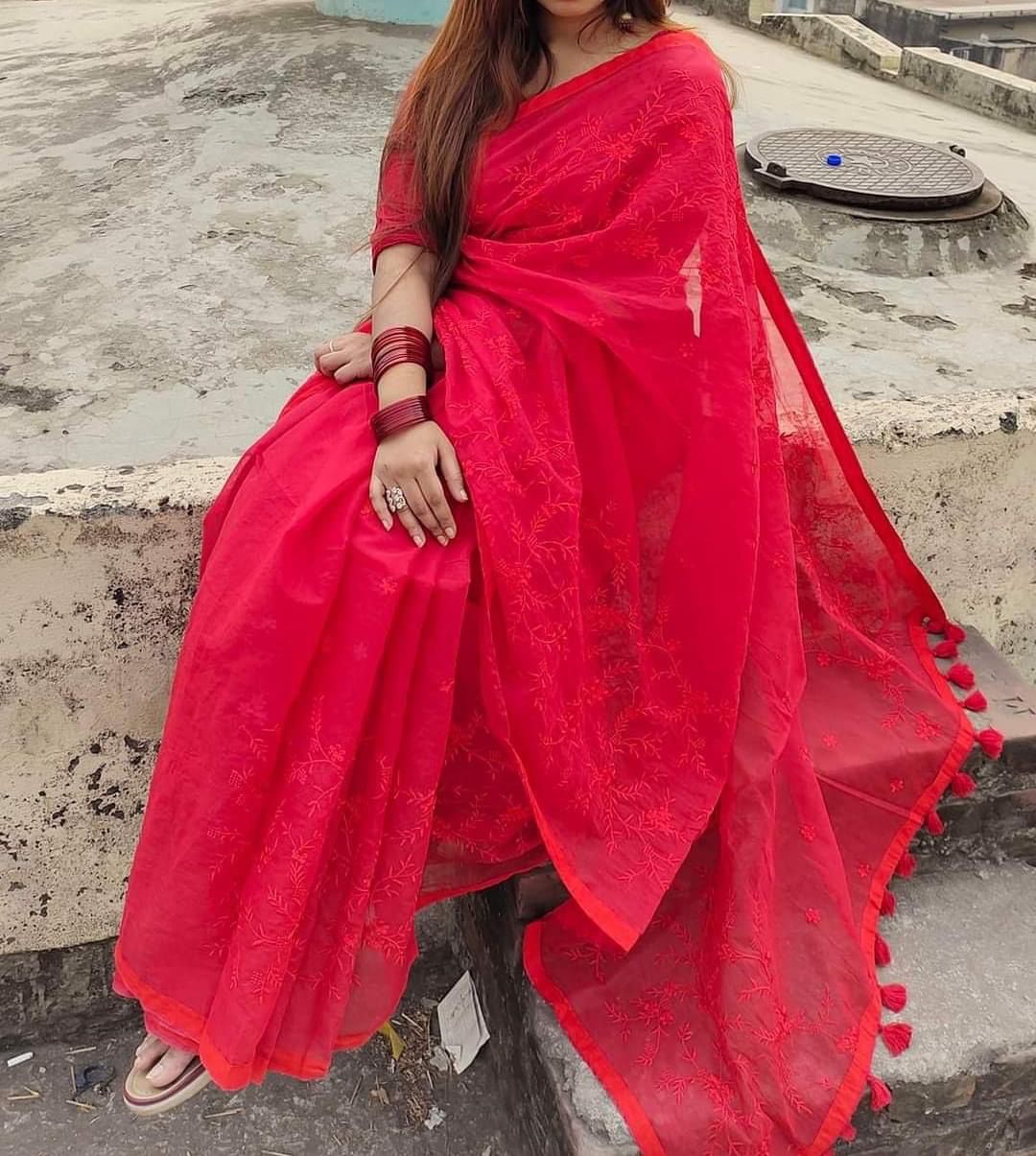 Embroidery work on half-silk saree_img_0