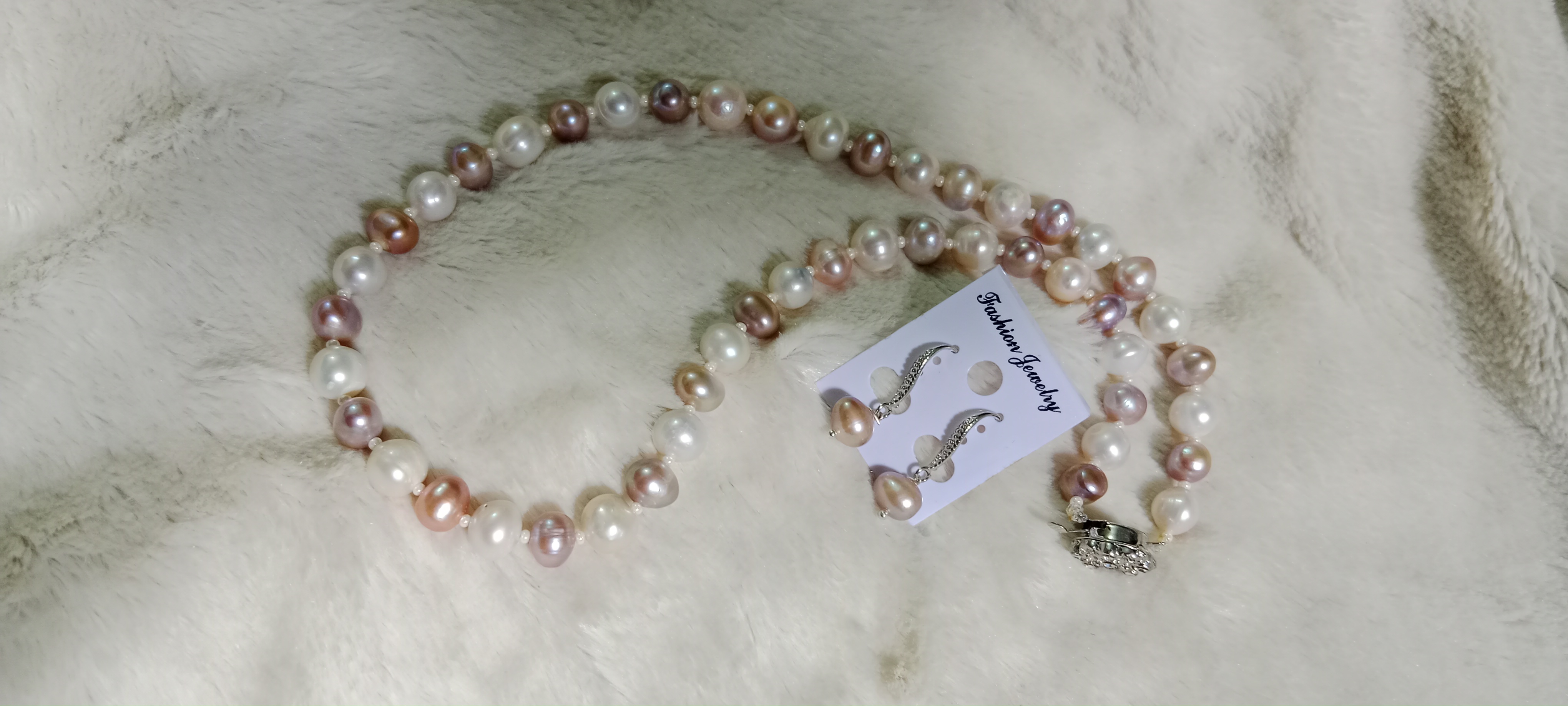 Exclusive Levender & White 9/10 mm pearl Necklace_img_3