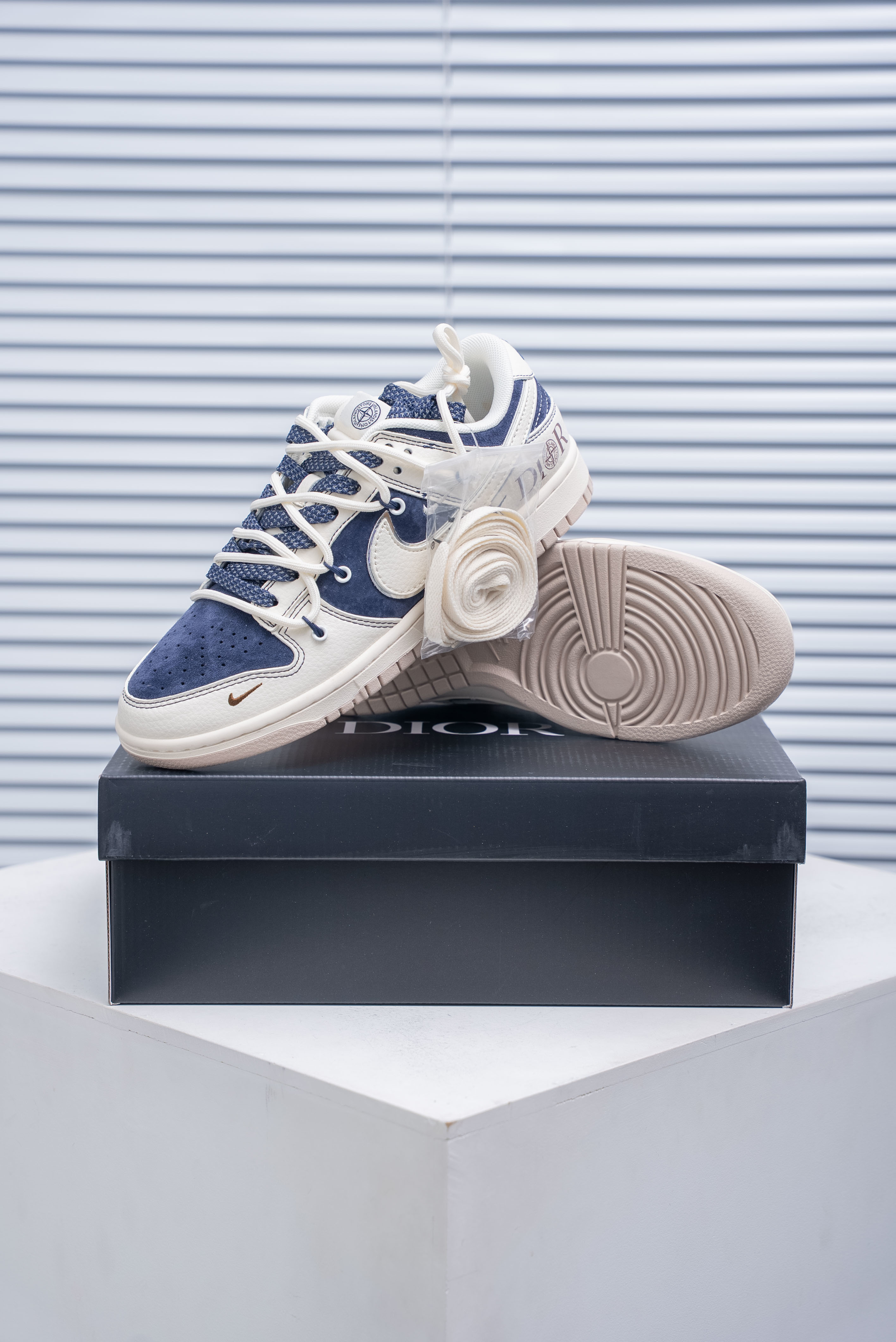 Dior x Air Jordan 1 Low (1:1)_img_0