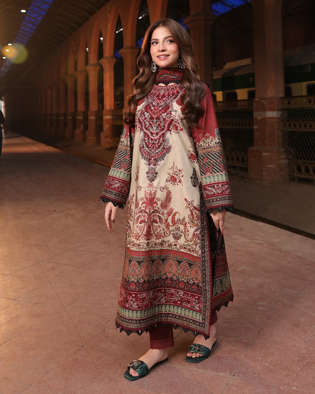 Exuding Effortless elegance, this beige ensemble is a timeless ode to tradition._img_1