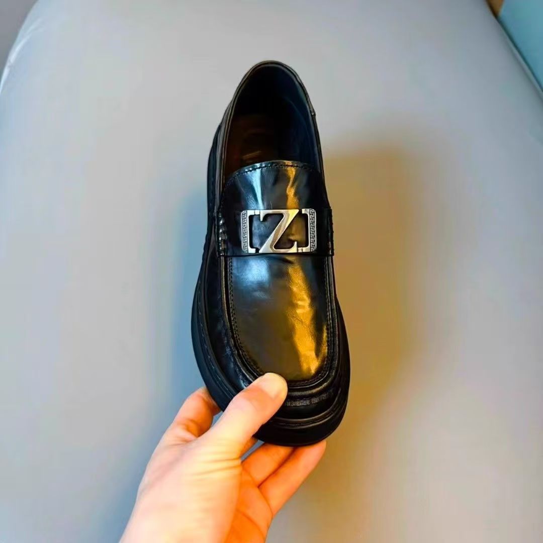 Black Premium Quality Loafers_img_3