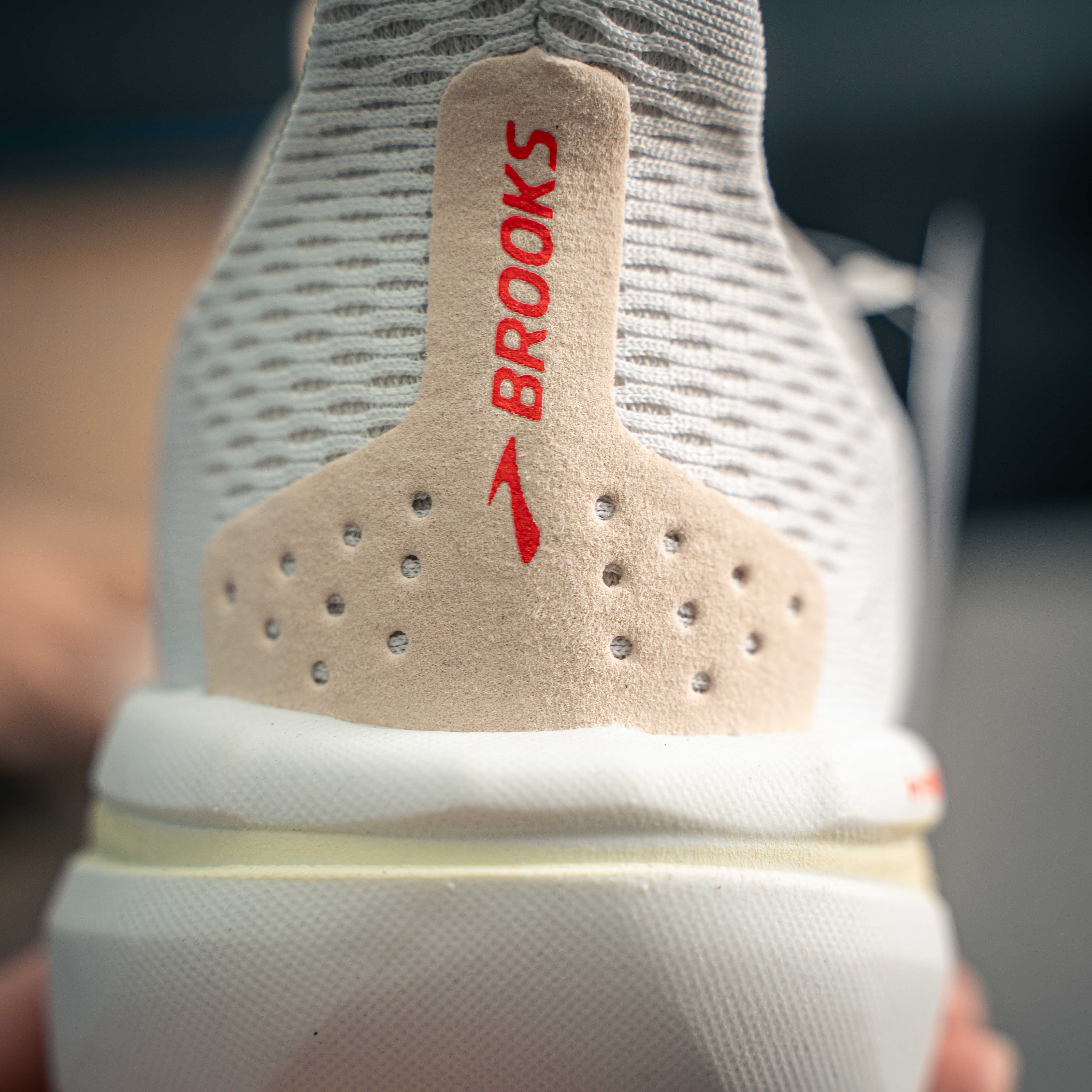 Brooks Hyperion GTS 2 (1:1)_img_7