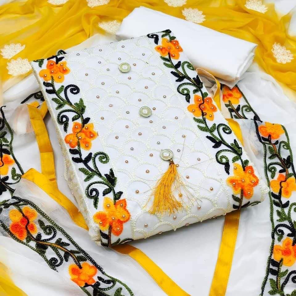 Kashmiri Aari Embroidery Three-Piece_img_0