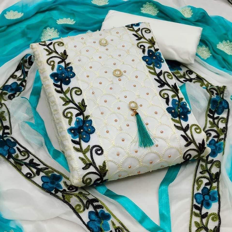 Kashmiri Aari Embroidery Three-Piece_img_0