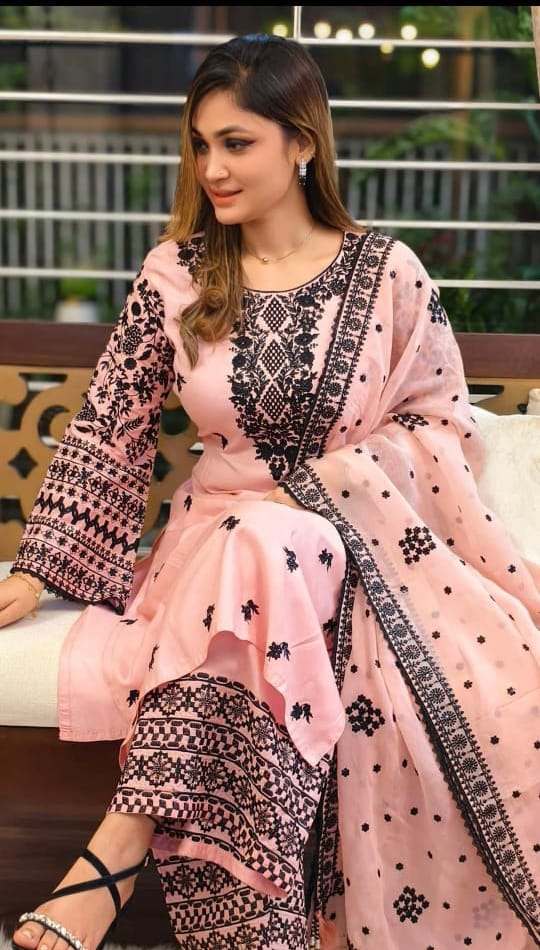 Unstitched Three Piece_img_0