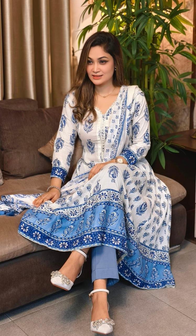 Most Exclusive Demanding Collection Cotton Gown 3 piece_img_12