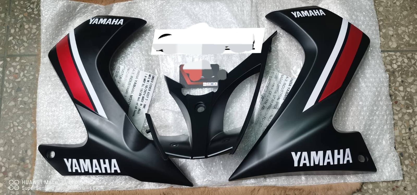 Engine Guard Yamaha FZS V2 Dark Night Red bike with Clam_img_0