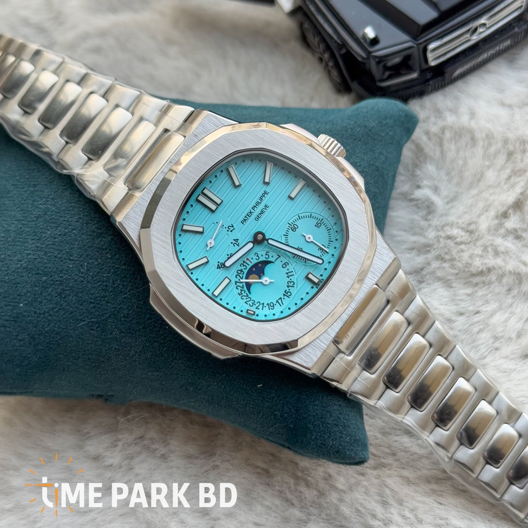 Patek Philippe Nautilus Chrongoraph Moon Phase | Tiffany Dial_img_1