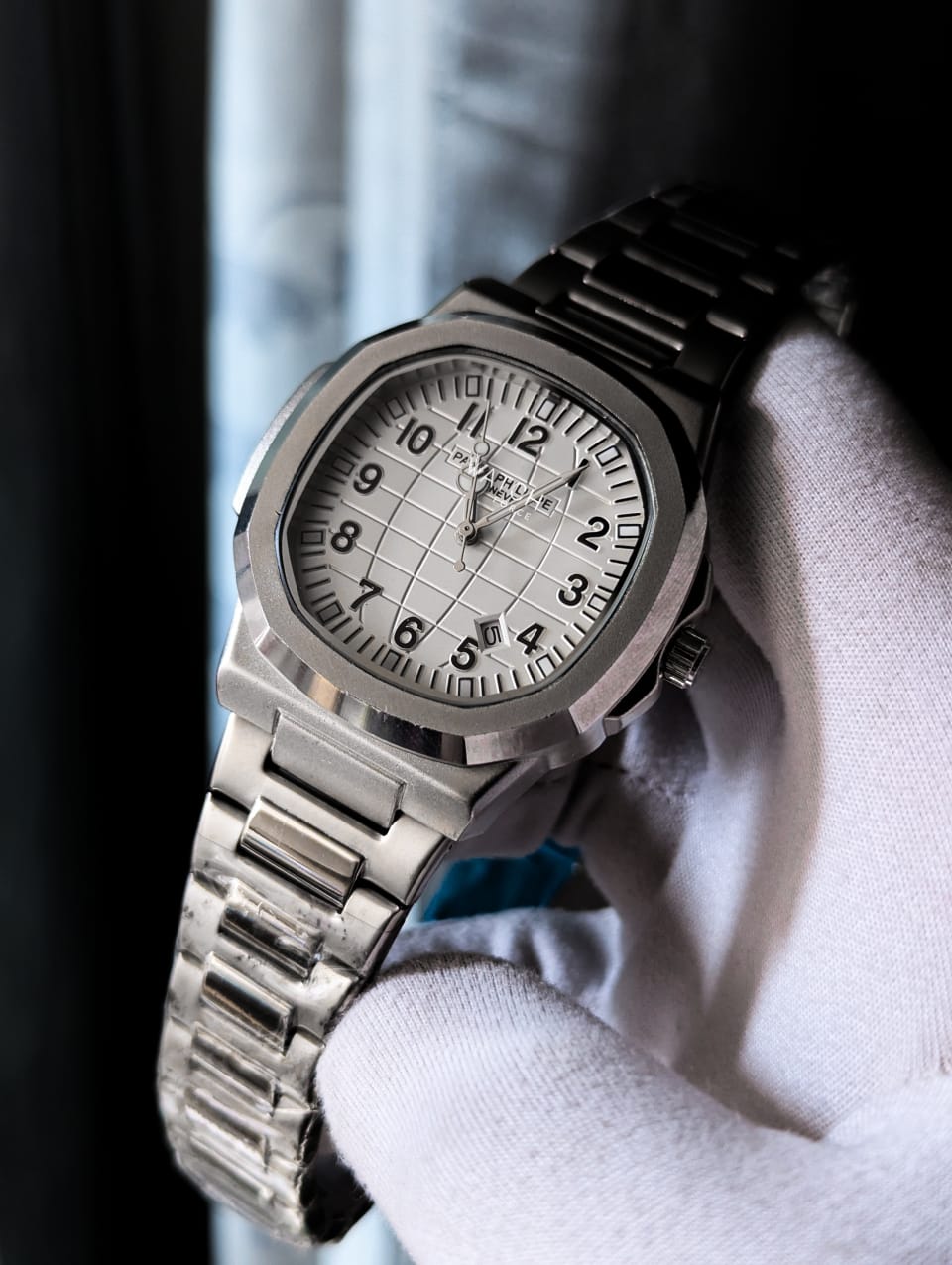 Patek Phillippe Quartz Watch White_img_2