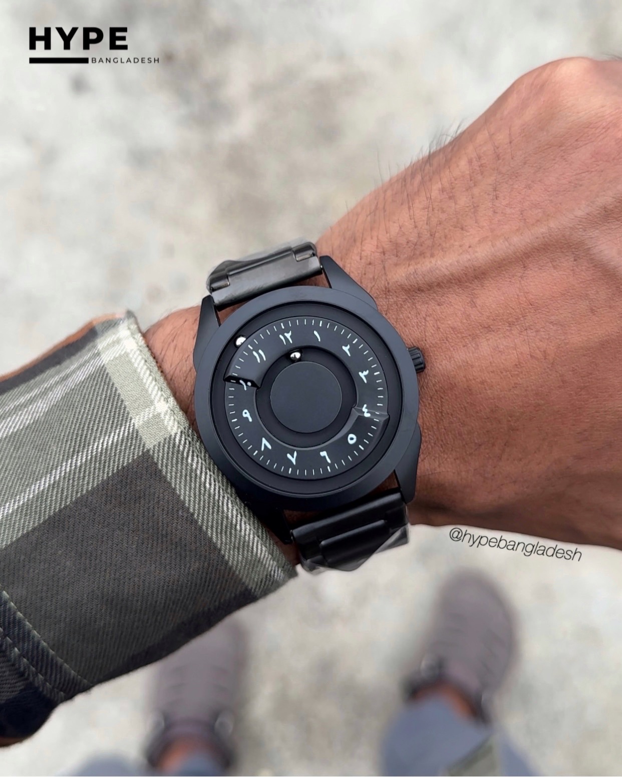 Magnetic Bead Arabic Dial Watch (Black)_img_1