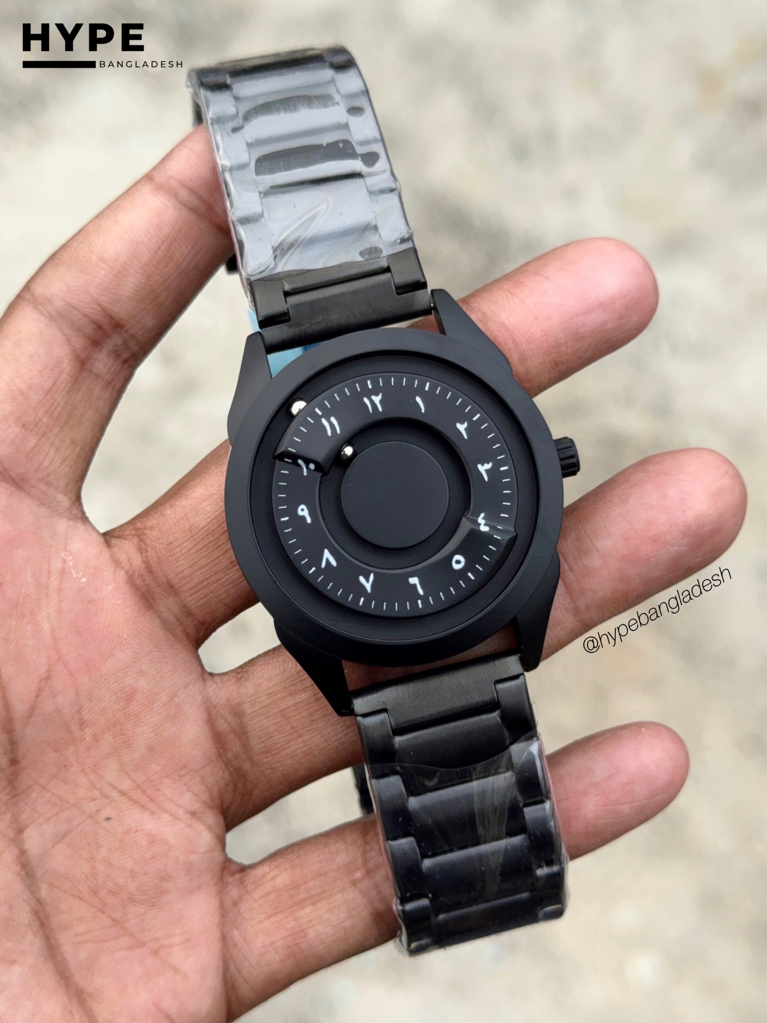 Magnetic Bead Arabic Dial Watch (Black)_img_2