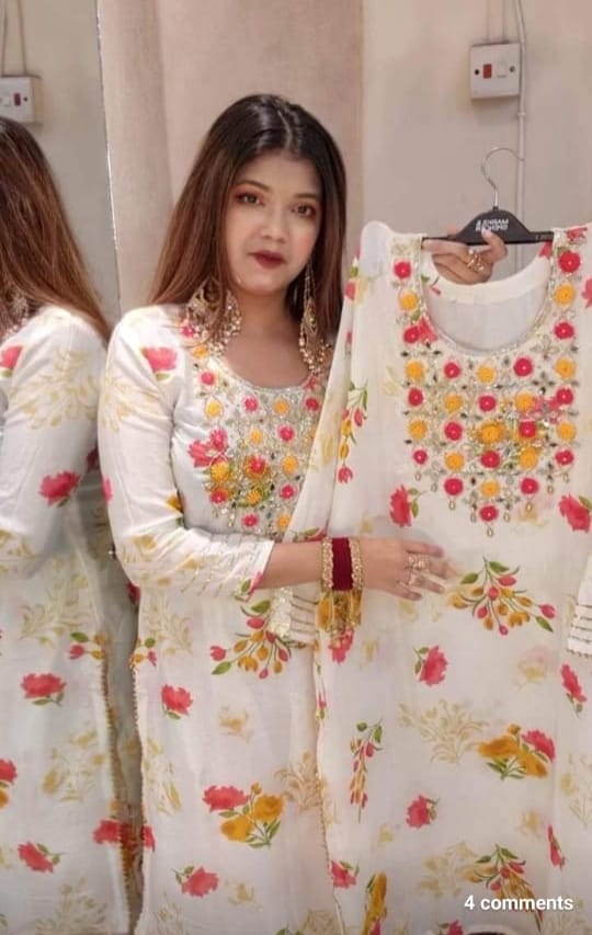 Nayra Cut Three Piece_img_0