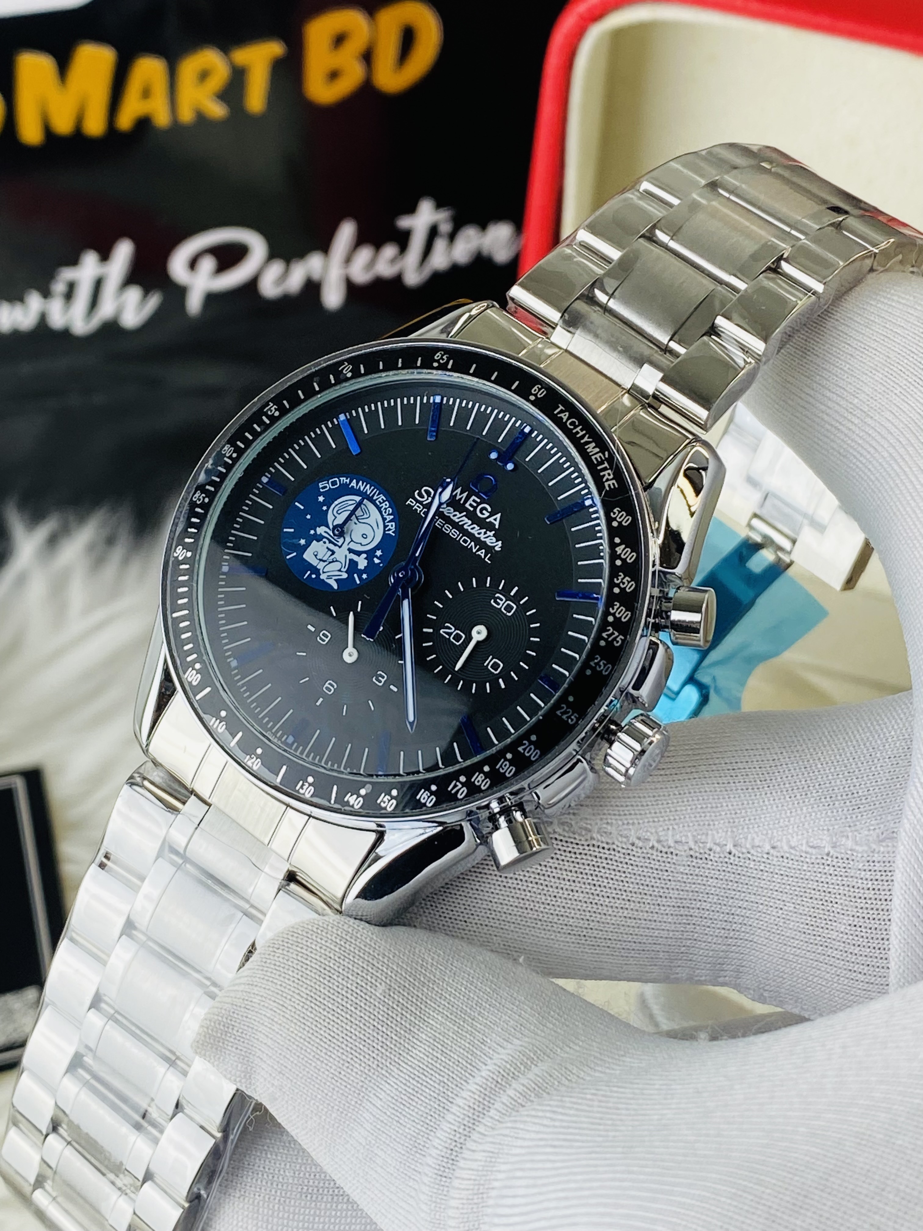 OMEGA SNOOPY EDITION