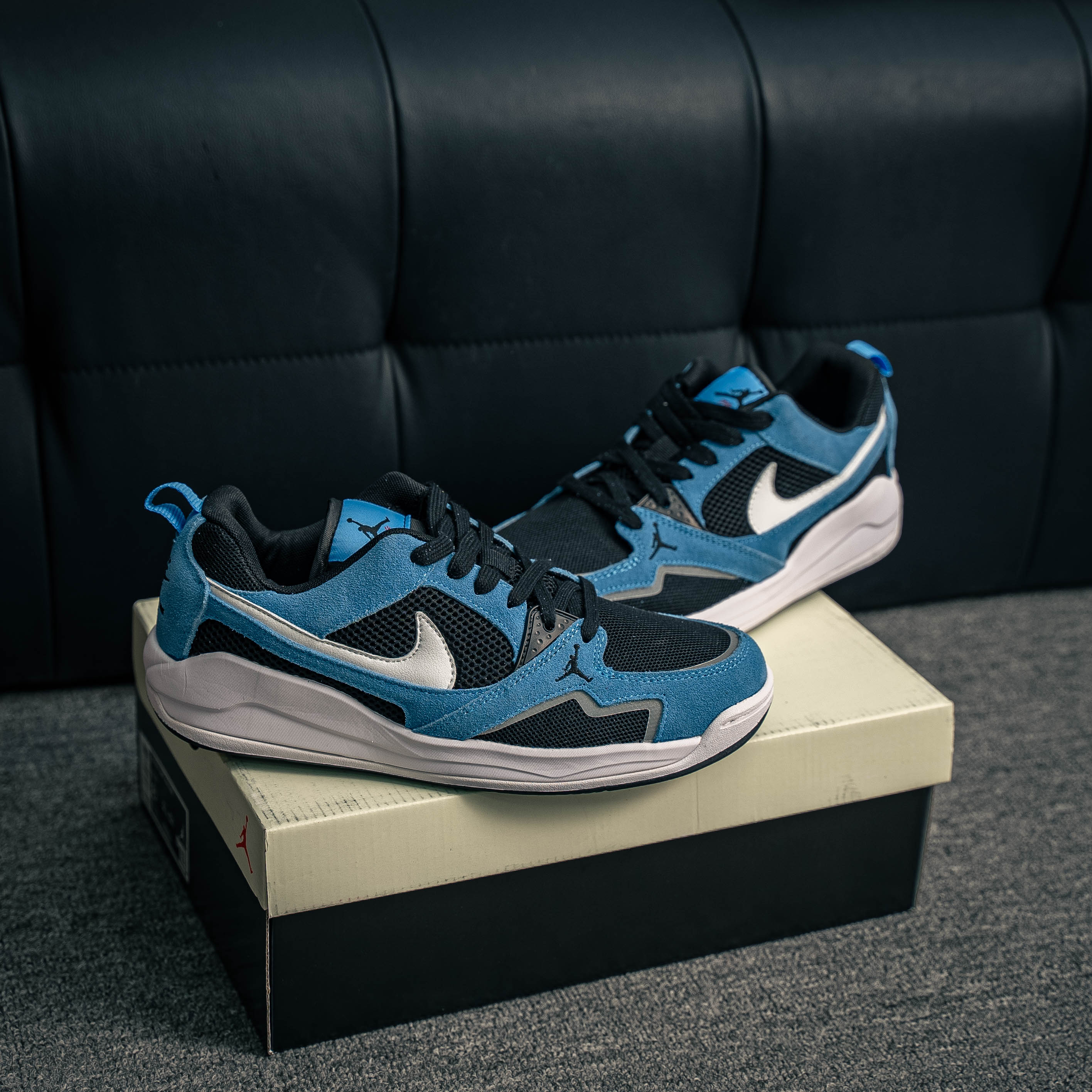 Jordan CMFT Era (1:1)